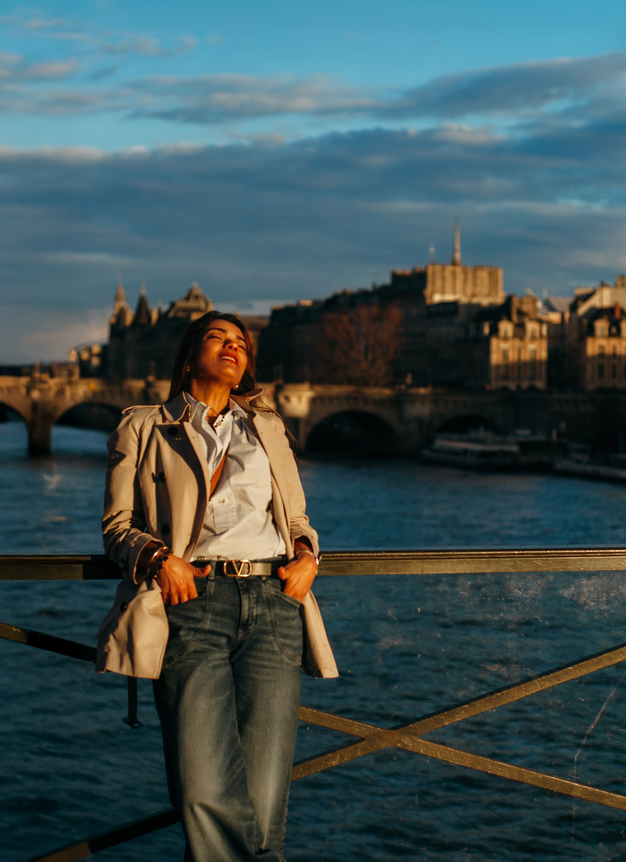 Фотосессия у Лувра. Фотограф в Париже Полина Осипова