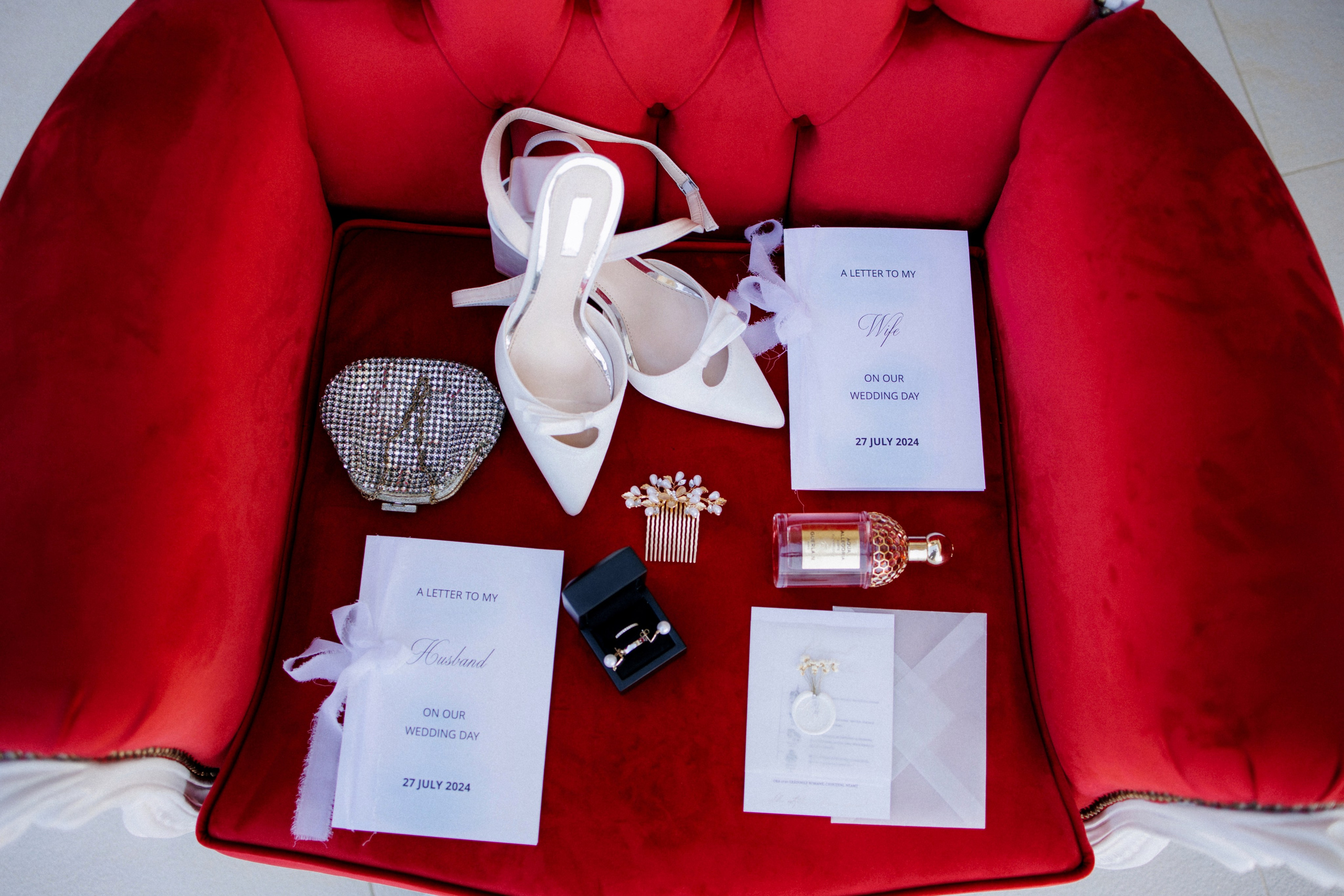 Ioana & Vince. Wedding Photographer, based in Iasi, Romania, but will travel all over the globe to make sure you look amazing in all your wedding photos