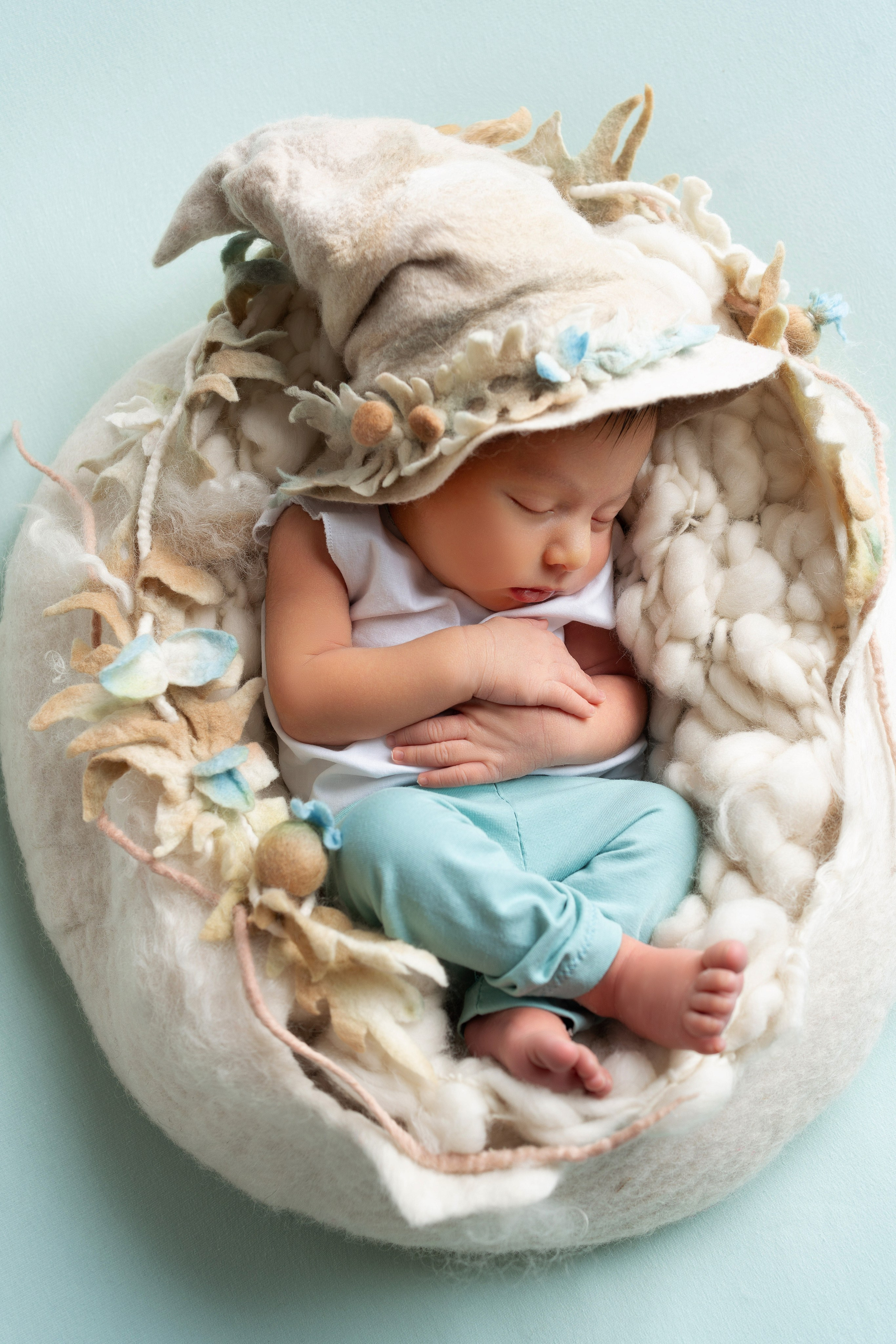 Salvatore. Neugeborenenfotografin und Retoucher in Augsburg Nastassia Schneider