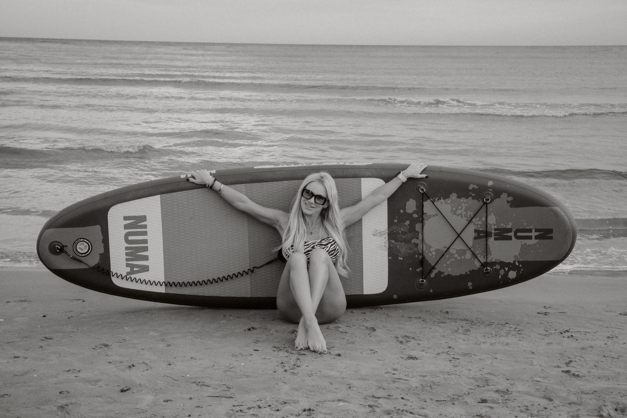 Sesión individual en la playa. Fotografía profesional en Calafell - Elena Medvedeva