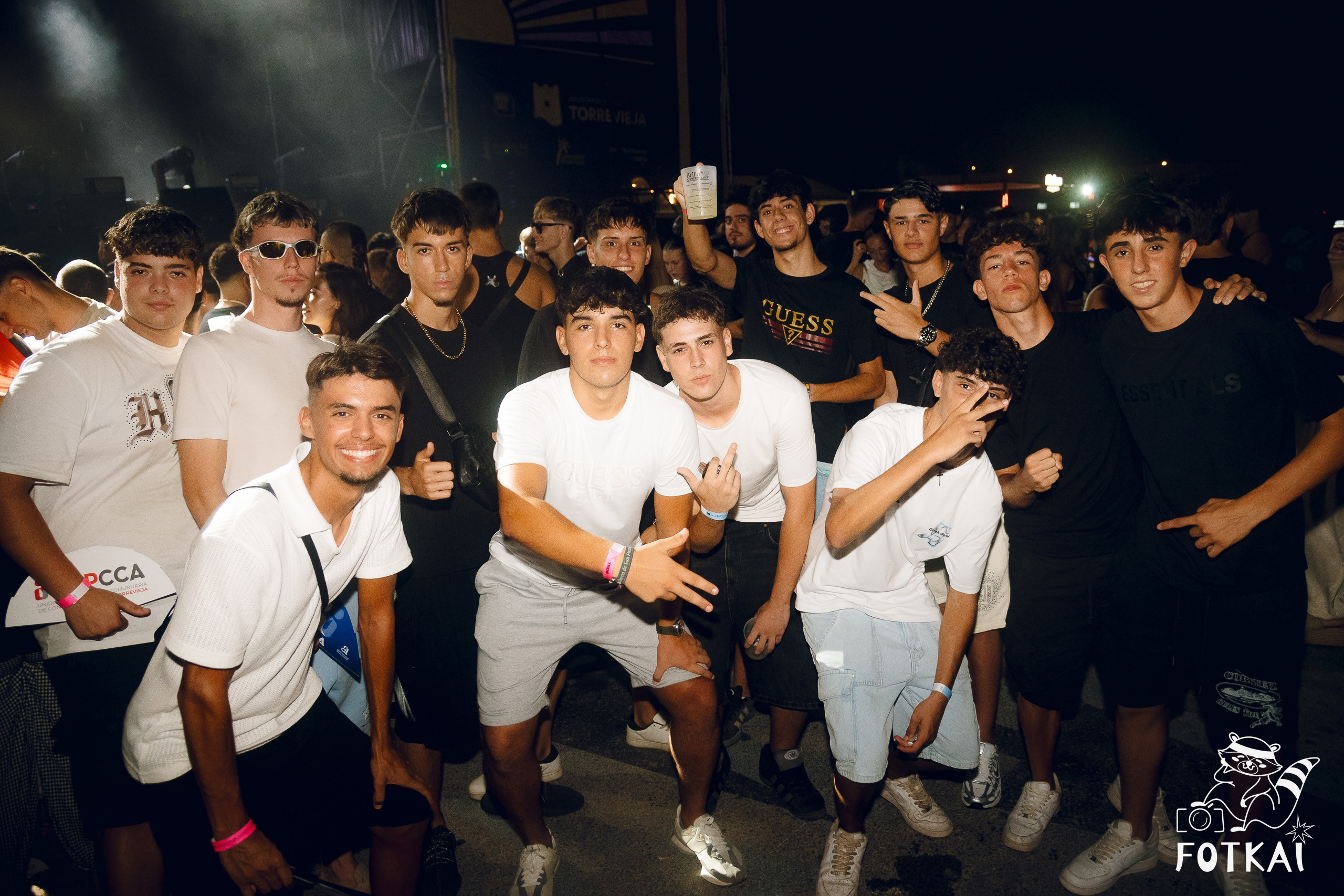 JC Reyes at Brilla Torrevieja Festival — Live Concert Photos in Torrevieja, Spain, 2026 | FOTKAI