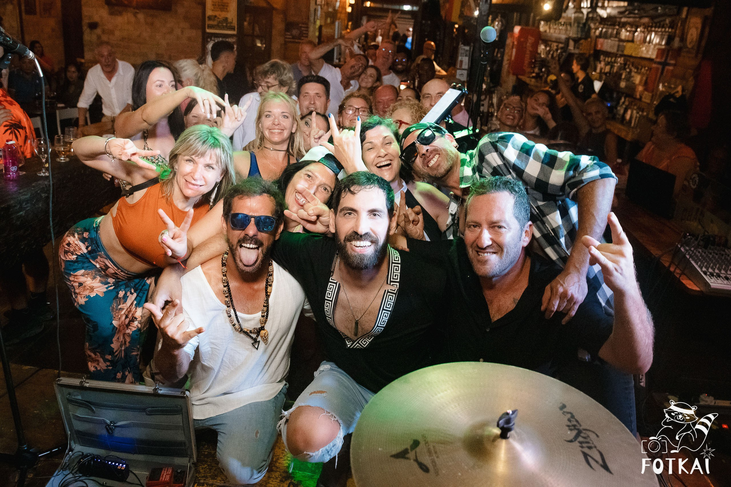 Stones of the Coast en El Paso Rock Bar Torrevieja: Reportaje fotográfico 20.09.25 | FOTKAI