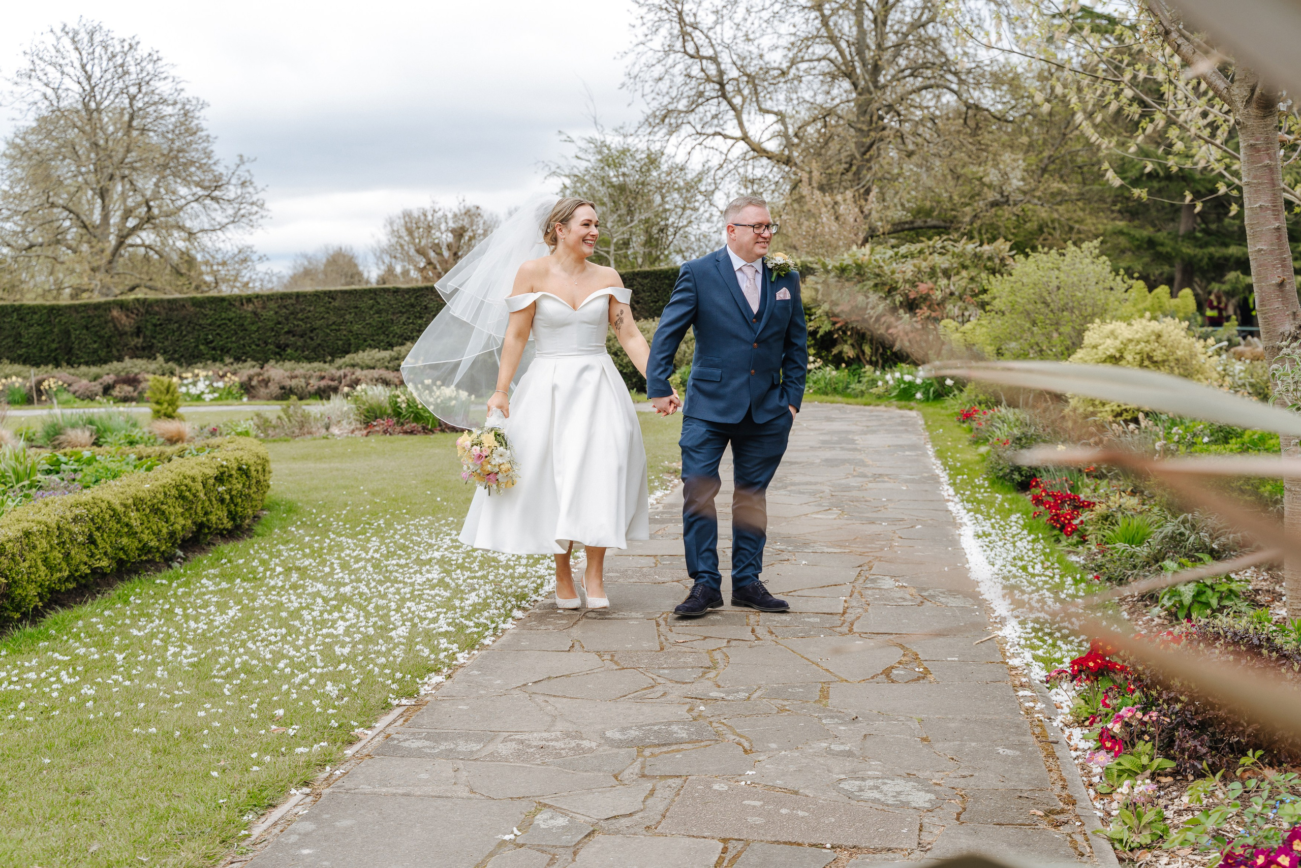 Luke and Nicola’s wedding at Danson House. Photographer in England Ekaterina Romanova