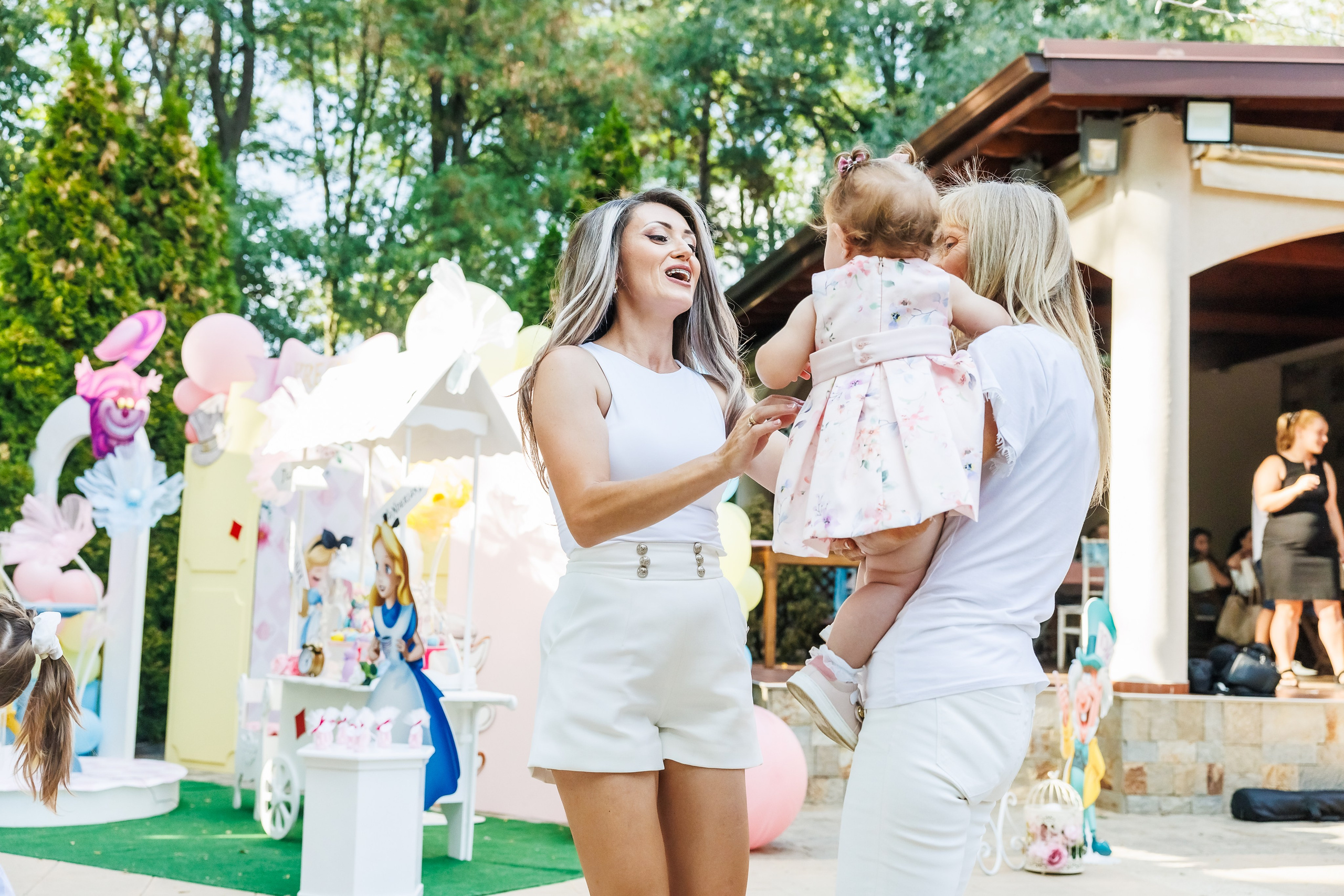 Честит 1 Рожден Ден. Фотограф Ирина Йотова