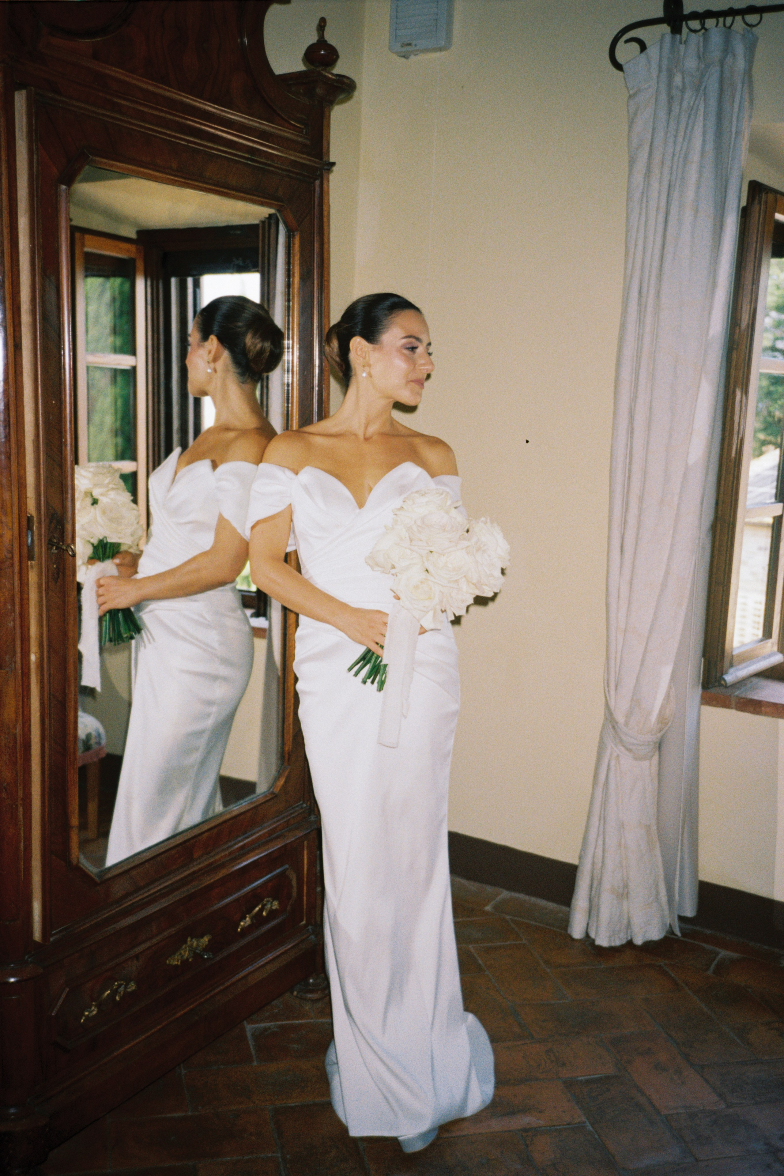Film 35 mm. Wedding Photographer Rome Tuscany Como Sicily Puglia Amalfy Italy- Oksana Savenchuk