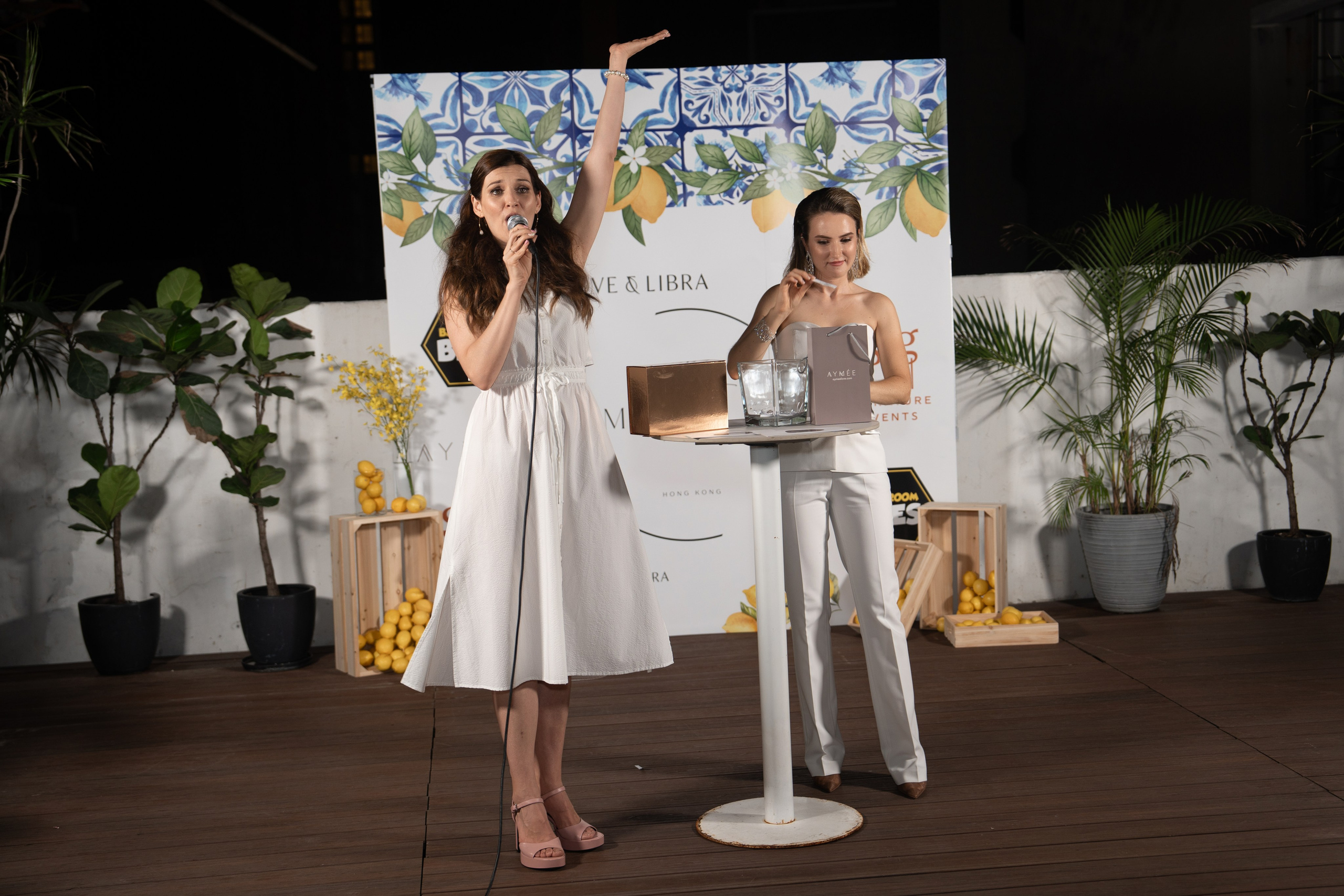 WOMEN-FOR-WOMEN GRAND DINNER. ФОТОГРАФ В ГОНКОНГЕ (СВАДЬБЫ, FASHION, СЕМЕЙНЫЕ, МЕРОПРИЯТИЯ, ФОТОПРОГУЛКИ)