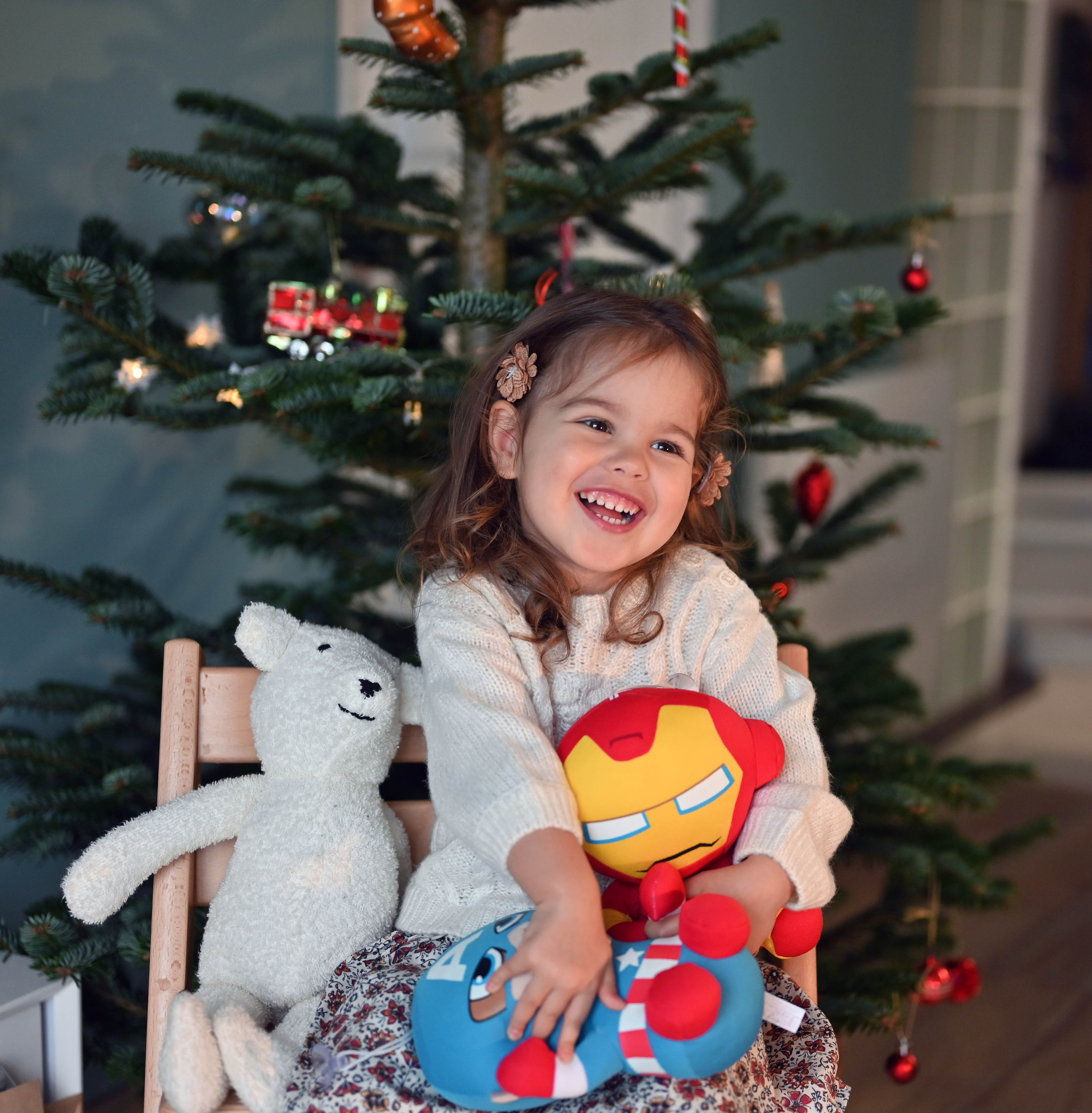 Family photoshoot in Paris. Alina Tagzieva- a photograper in Paris