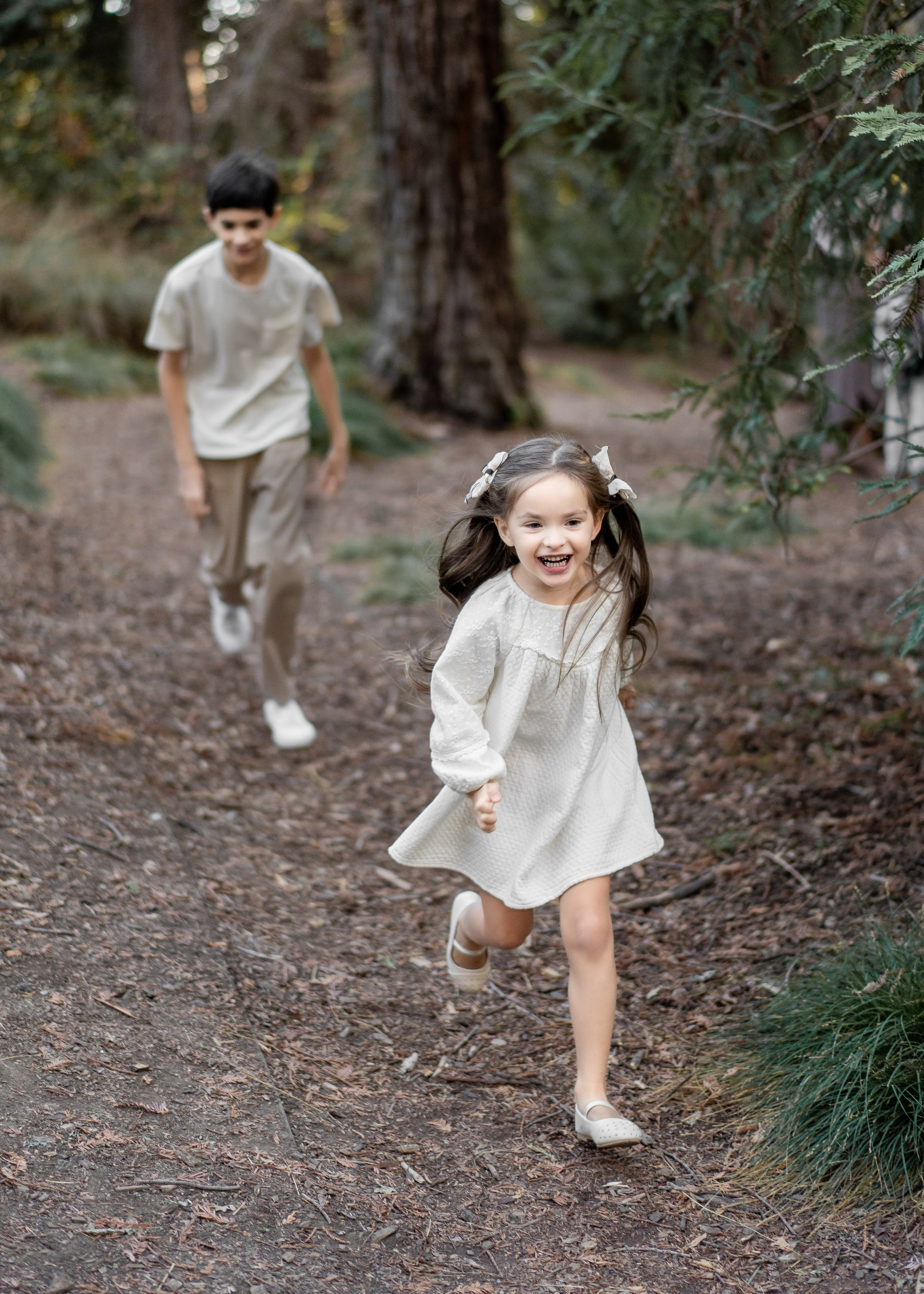 Mikhailov family. Family photographer in Sacramento | Sofia Pavenko