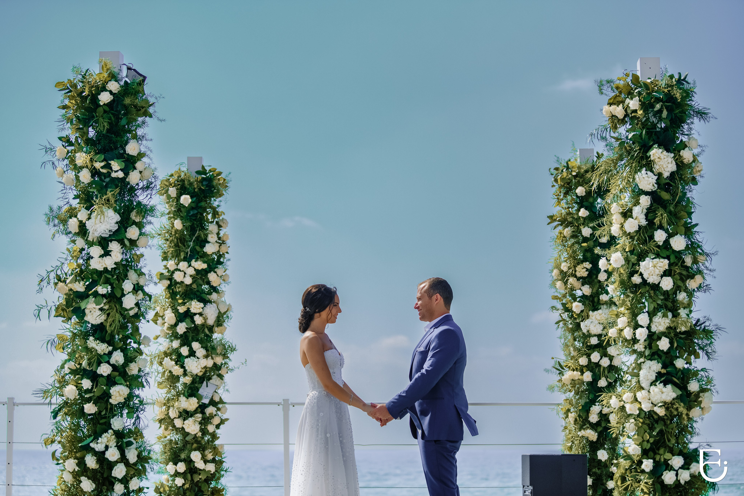 WEDDINGS. CAMELLIA ART PHOTOGRAPHY