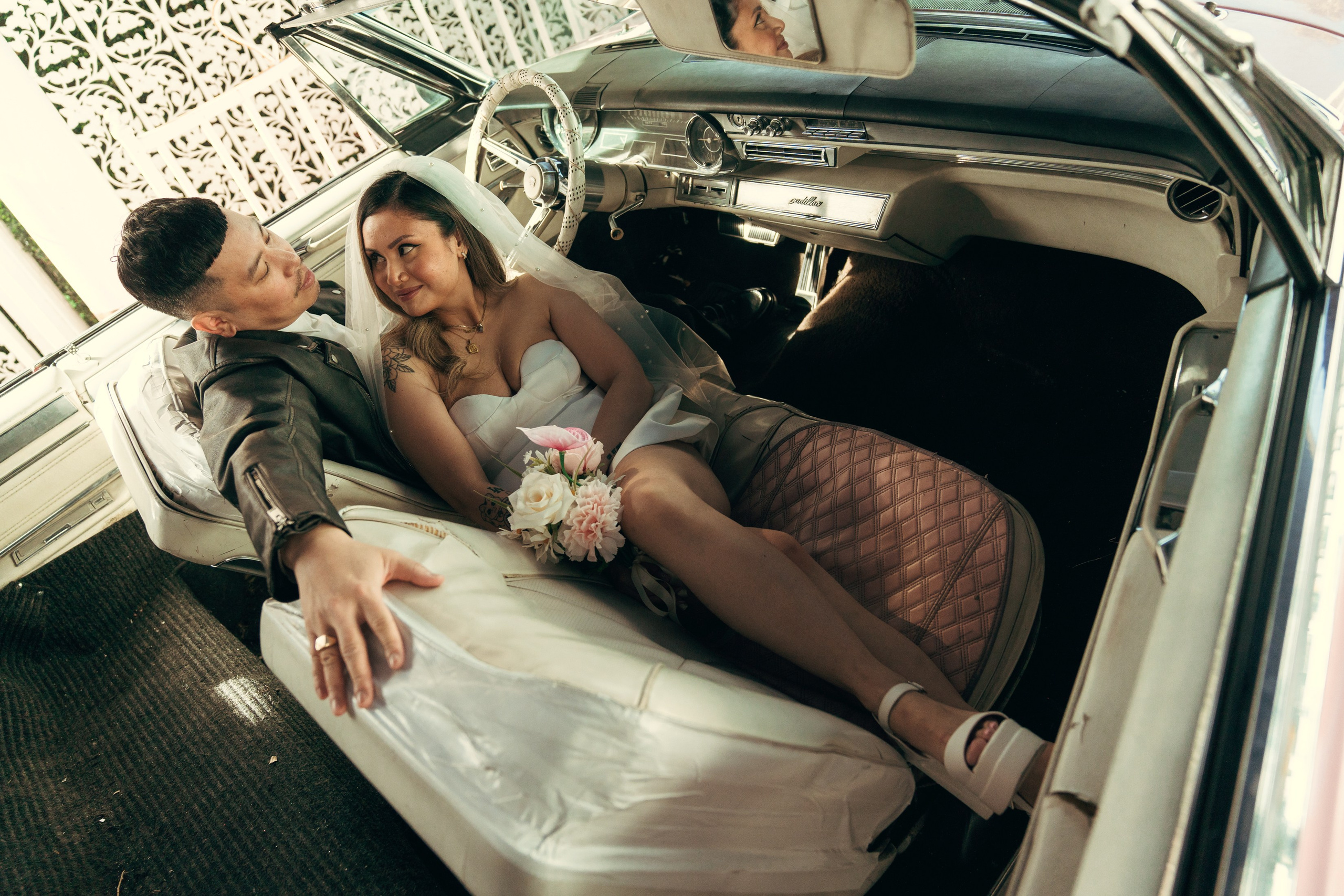 Louise&Harold. Wedding & elopement photographer Viktoriya Kravtsov. Las Vegas