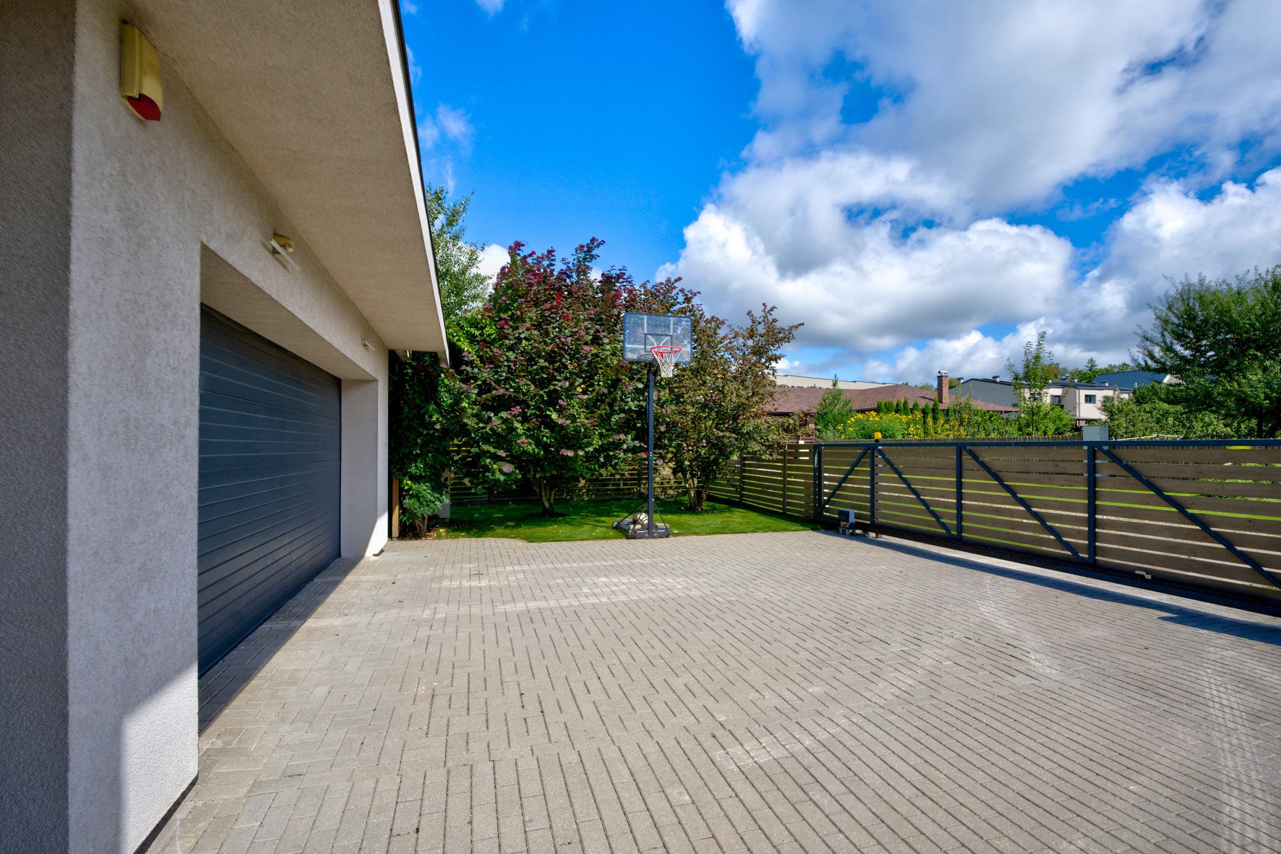 M. Krupavičiaus g. 18. Elina Sapiega fotografė Vilniuje