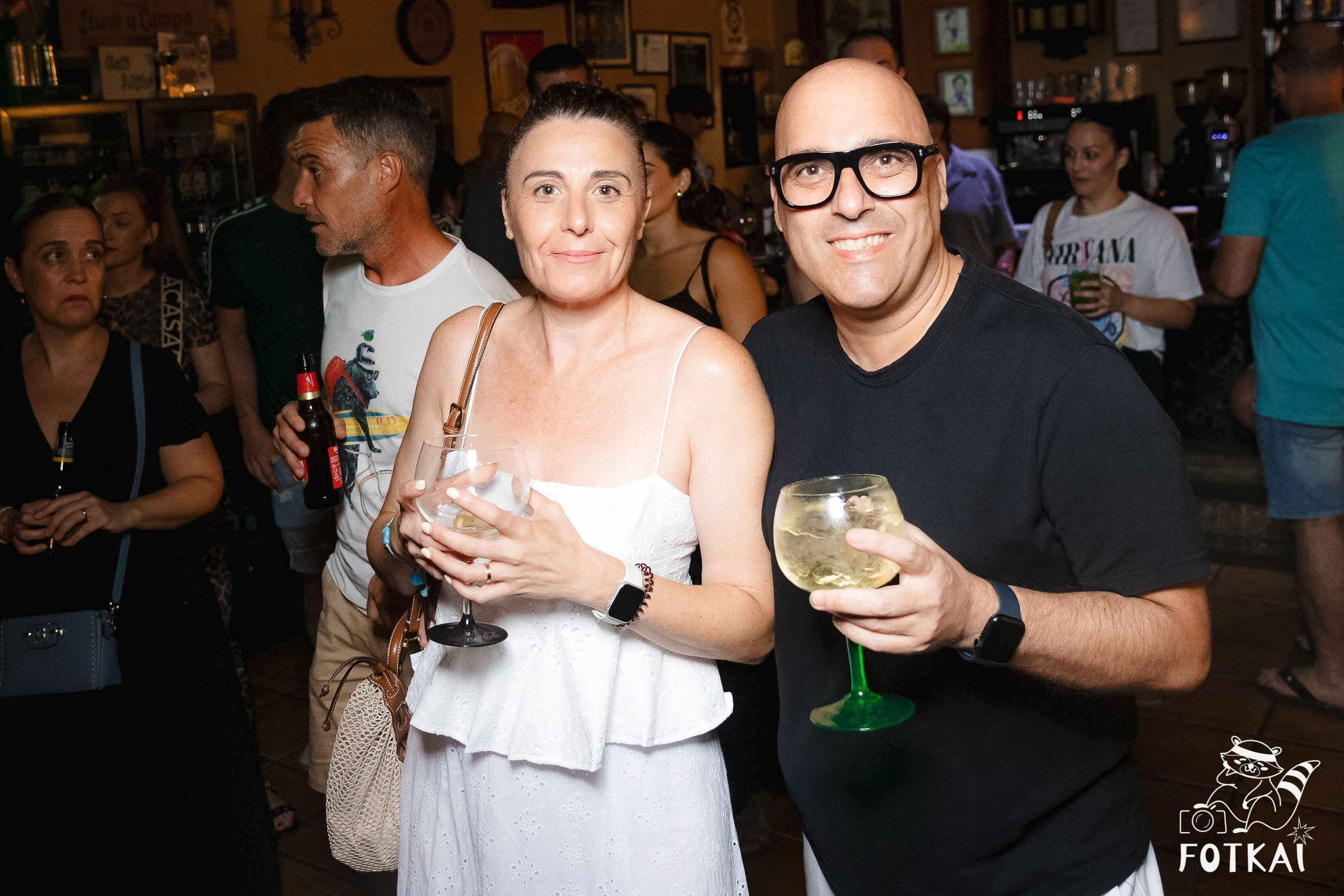 Stones of the Coast en Café Aljibe Rojales: Reportaje fotográfico 30.08.25 | FOTKAI