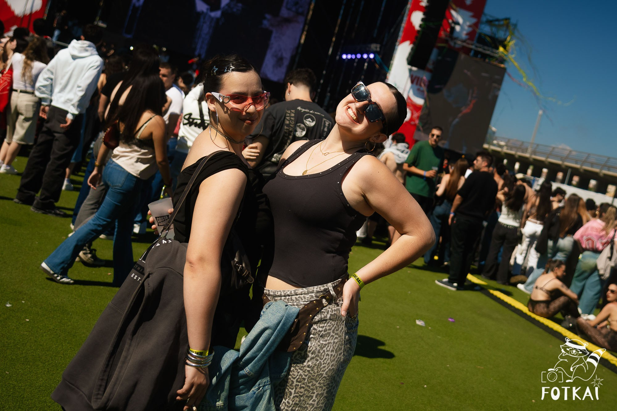 Fotos Costa Sonora 2026 Alicante Día 2 — busca tu foto y encuentra amigos del festival | FOTKAI