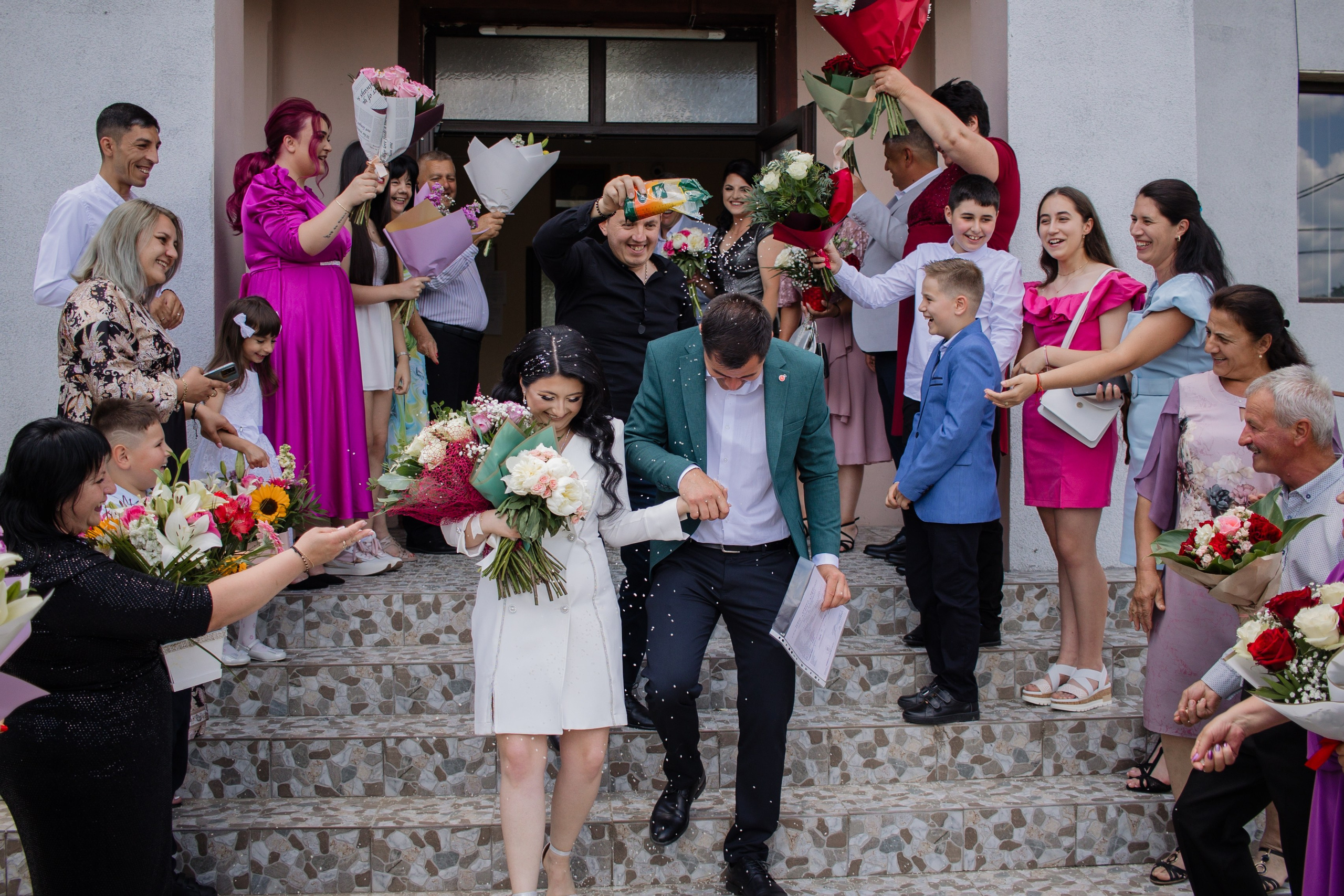 Nadia & George. Fotograf si videograf — evenimente si studio