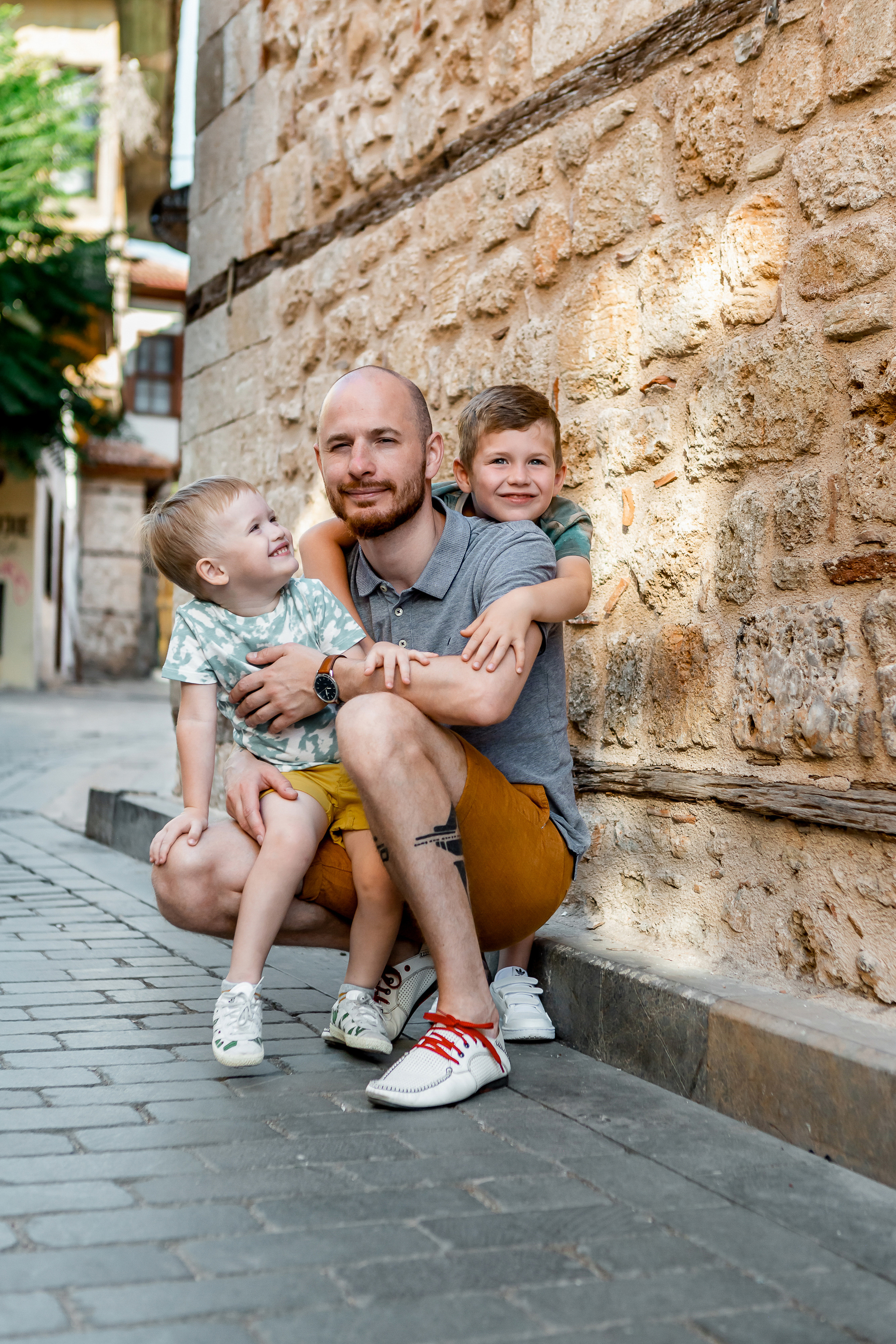 Семейная фотосессия в старом городе Анталии. Фотограф в Анталии, Кемере и Белеке