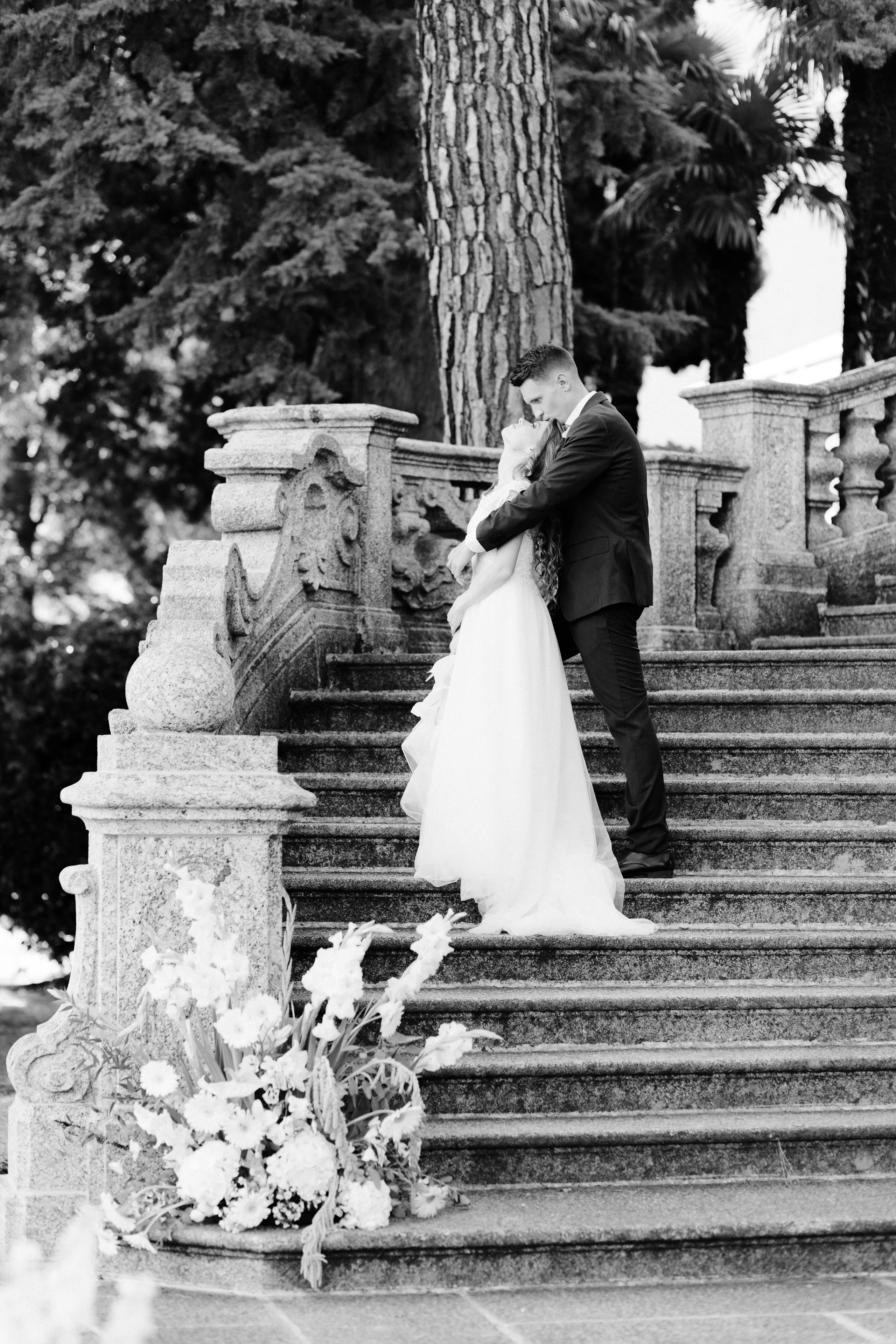 Intimate Elopement by Lake Como in Tremezzo, Italy — Ivanka and Stas. Liza Bizzaro — Italy Wedding, Love Story & Portrait Photographer in Milan, Turin, Piedmont and Across Italy