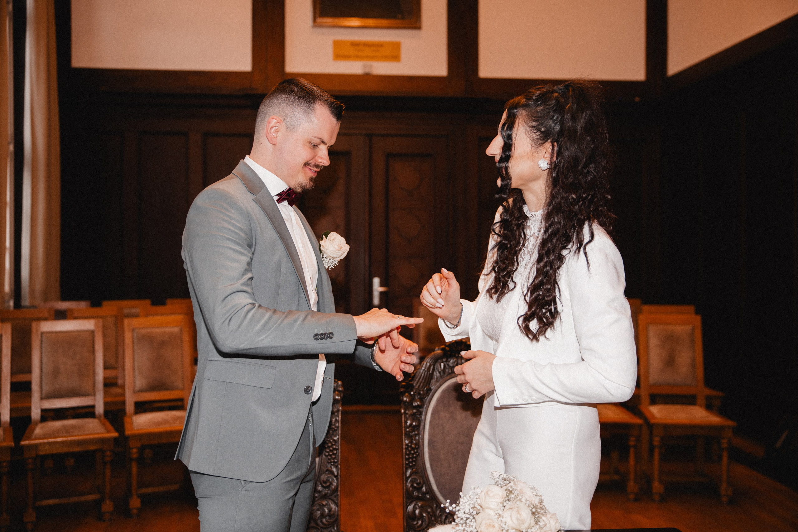 Franziska & Tim |Rathaus Heisingen, Essen. Hochzeitsfotografie |Hochzeitsfotograf Bochum | Hochzeitsfotograf Dortmund | Hochzeitsfotograf Essen | Hochzeitsfotograf Ruhrgebiet