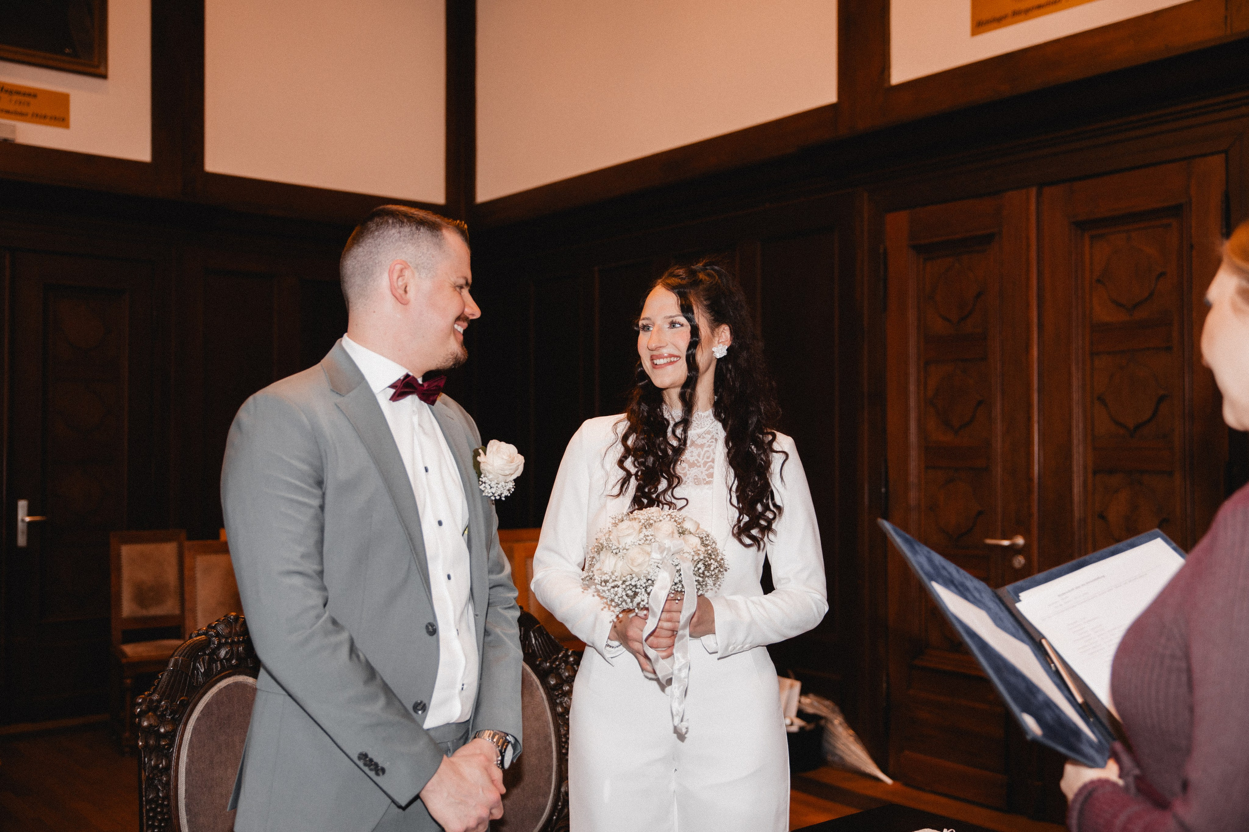 Franziska & Tim |Rathaus Heisingen, Essen. Hochzeitsfotografie |Hochzeitsfotograf Bochum | Hochzeitsfotograf Dortmund | Hochzeitsfotograf Essen | Hochzeitsfotograf Ruhrgebiet