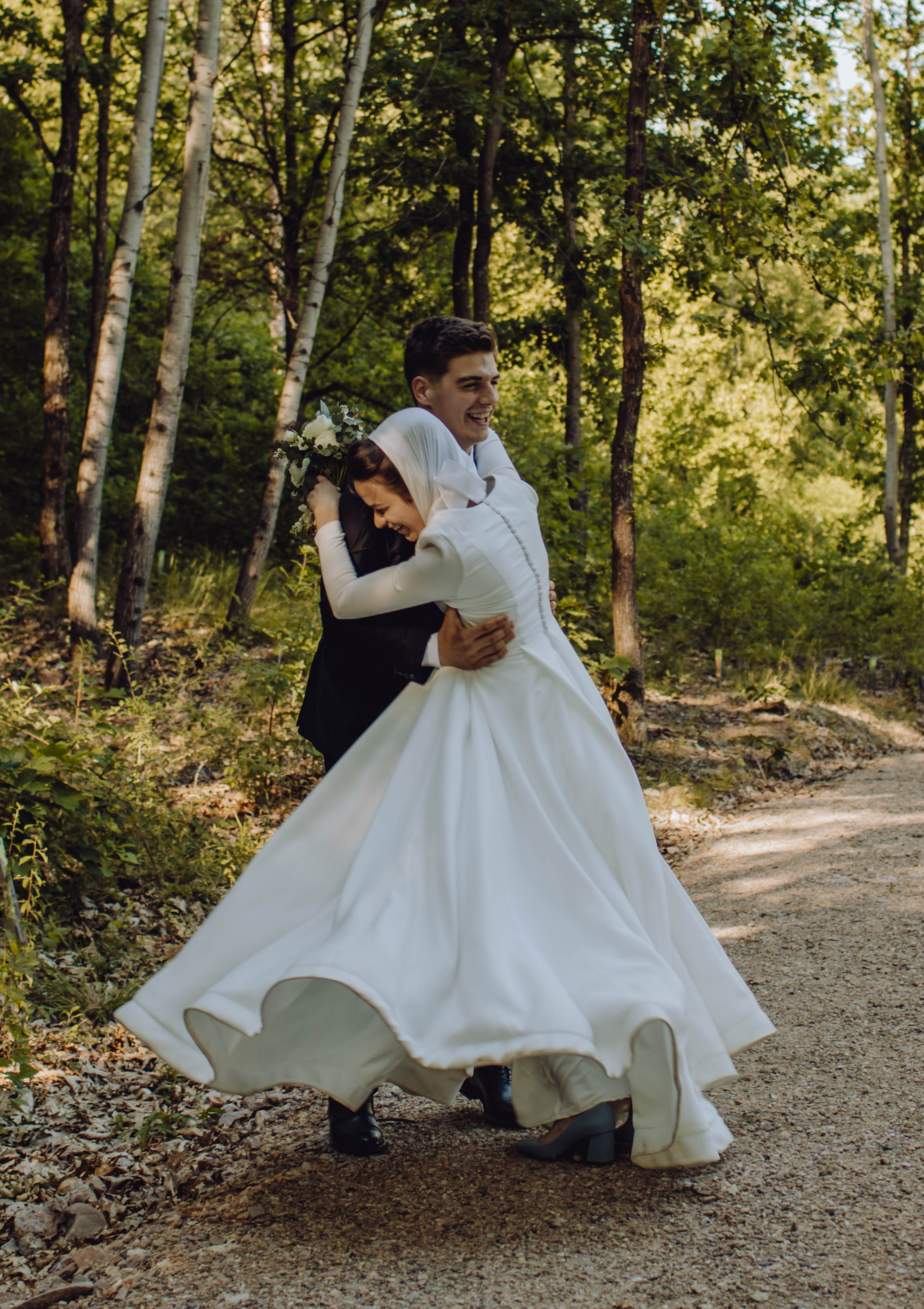 Darius & Alexandra. Wedding & couple photographer from Romania Rut Vetan