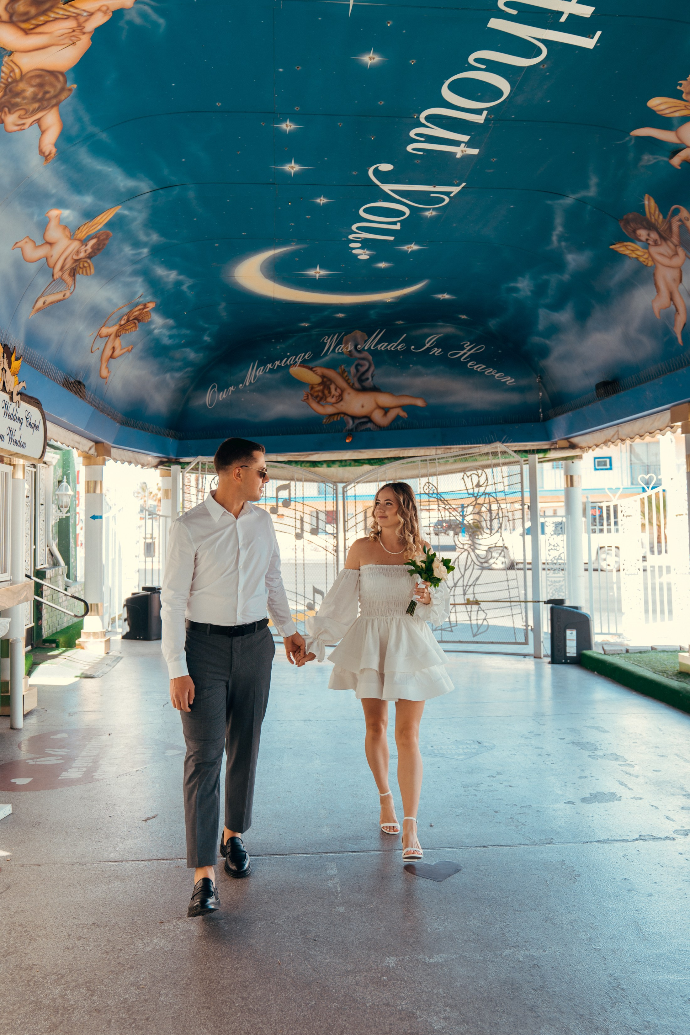 Iryna&Roman. Wedding & elopement photographer Viktoriya Kravtsov. Las Vegas
