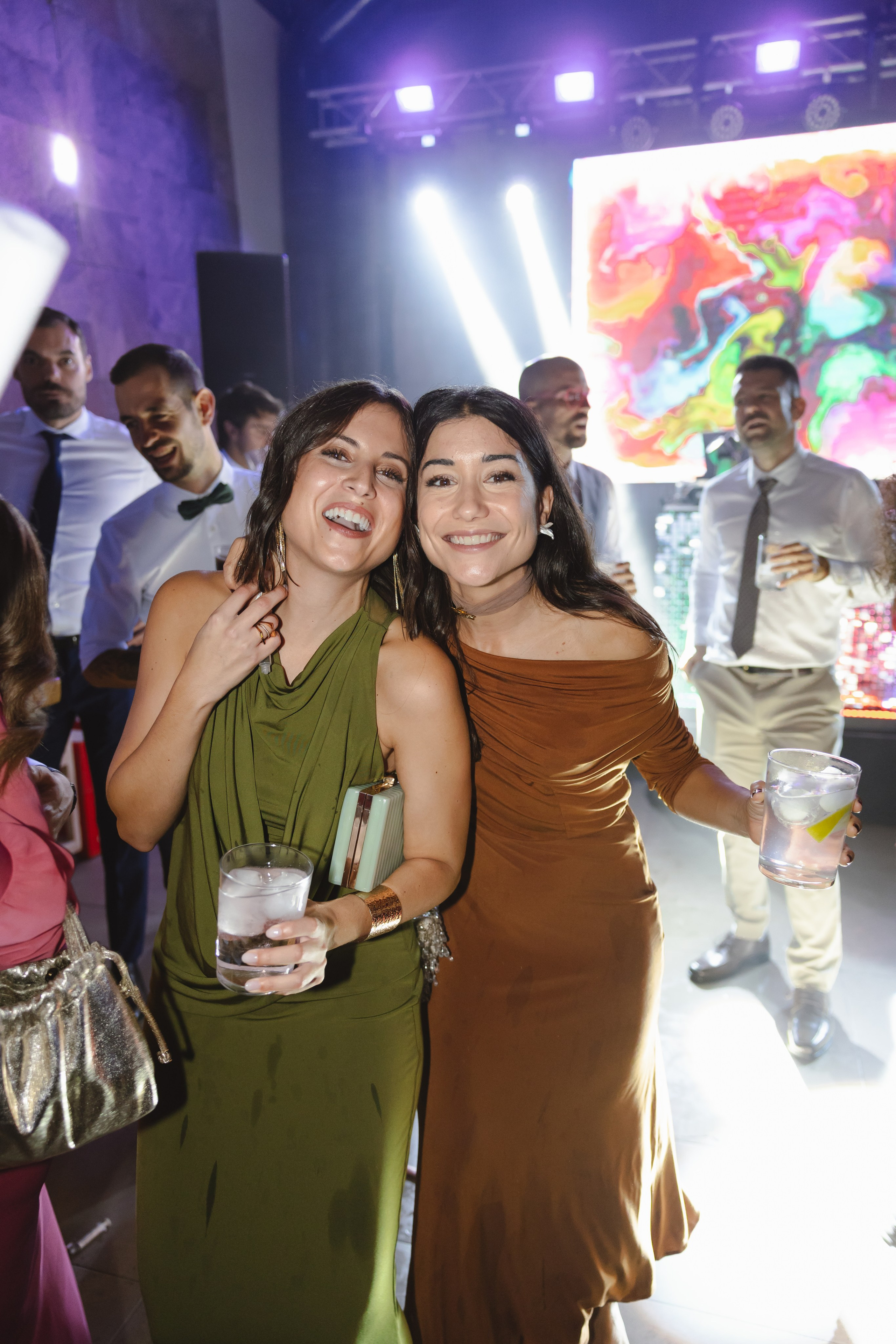 EVA & GUILLE. Fotógrafo y Videografo de bodas y eventos