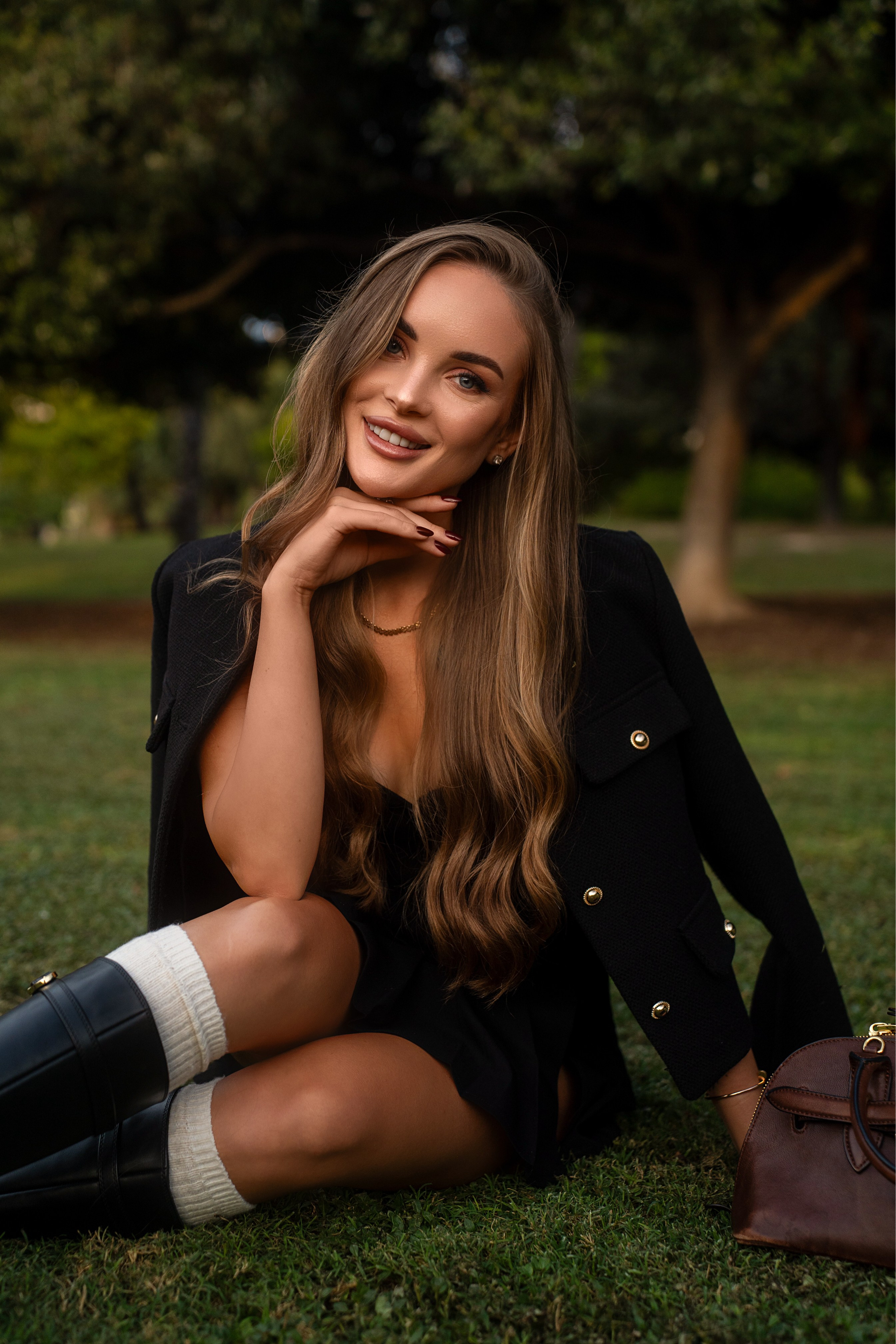 Outside. Cinematic Photography in Spain | Photographer & Videographer