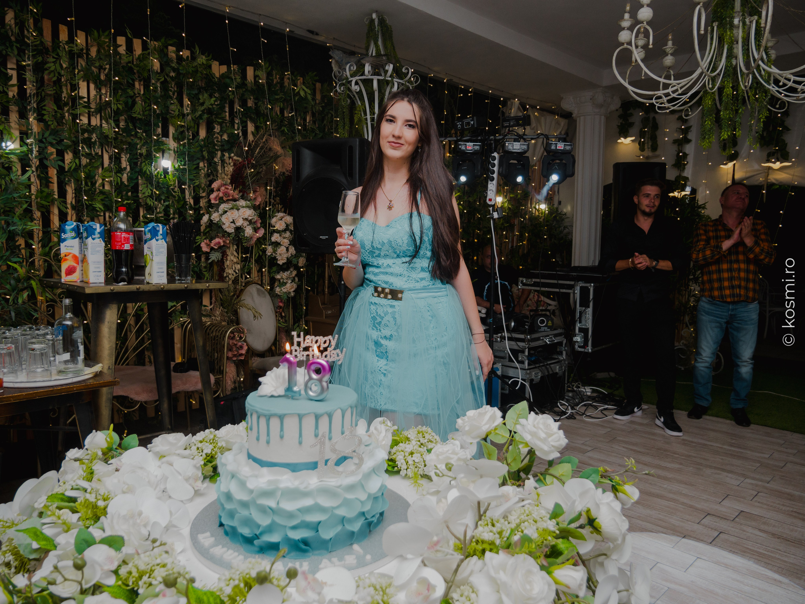 Majorat Alexandra. Kosmi