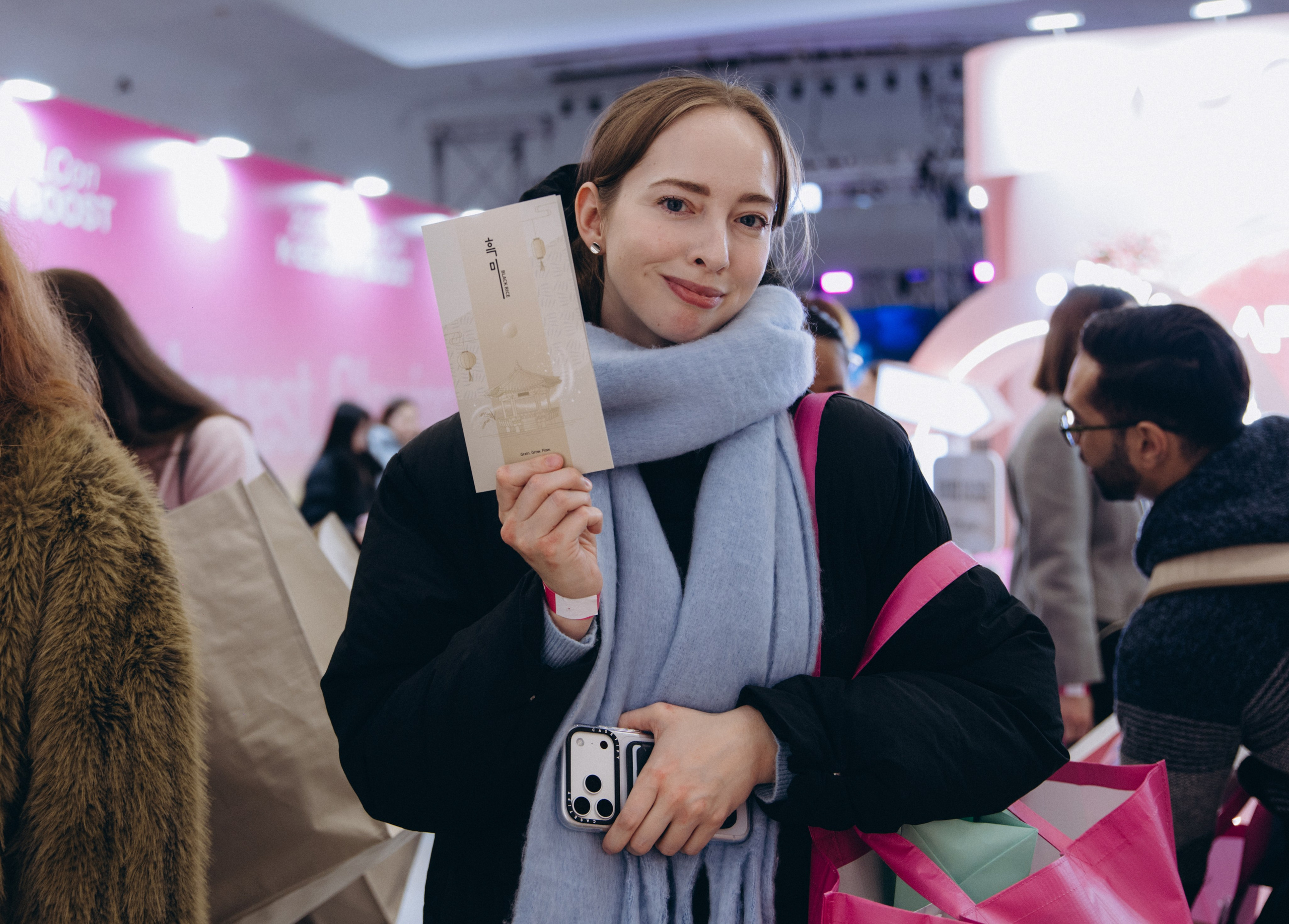 Seoul beauty expo 2025 (Black Rice). Portrait photographer in South Korea Olga Lian