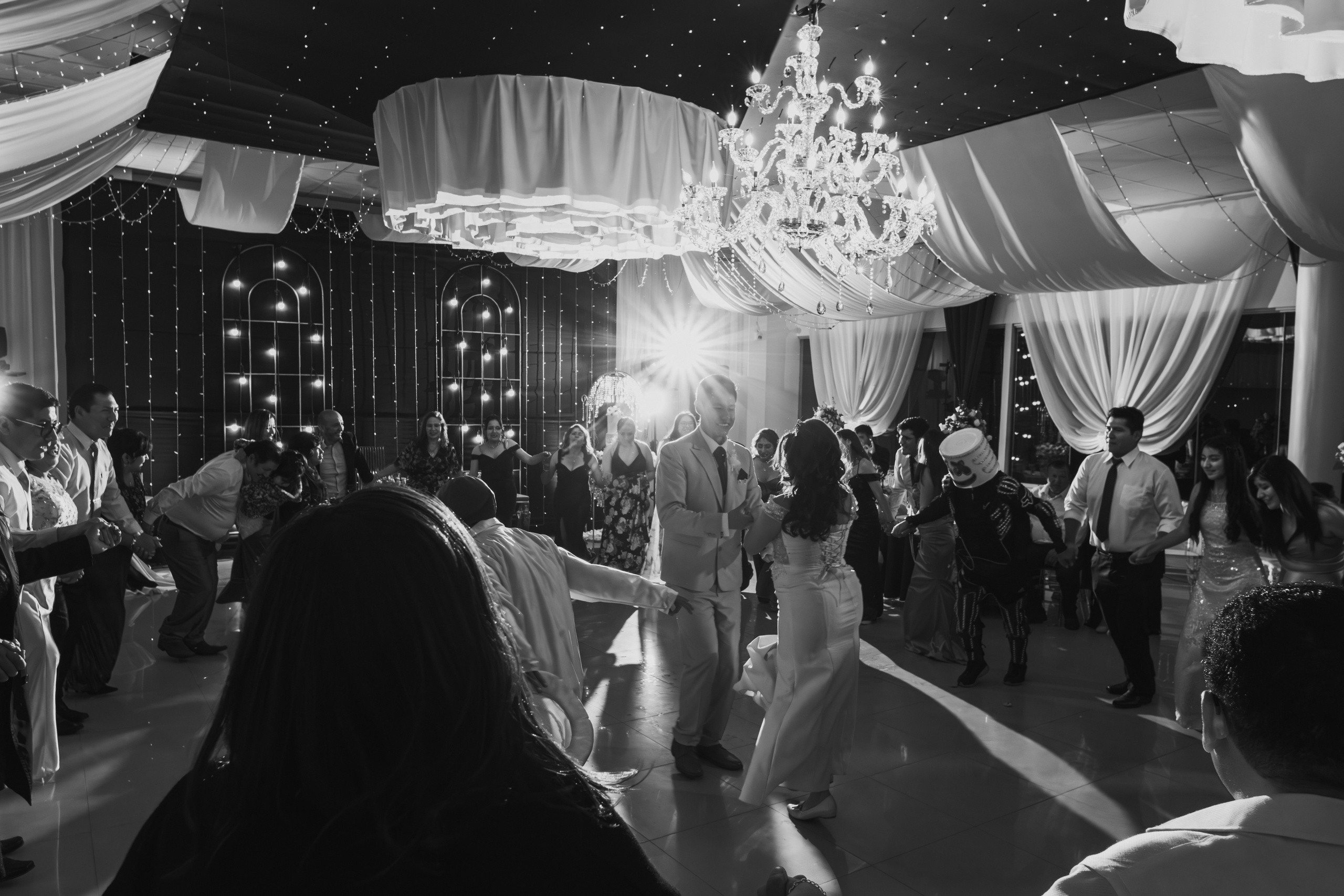 ANGIE + MANUEL BODA RELIGIOSA. Studio KVTA | Fotografía y Video de Bodas en Arequipa