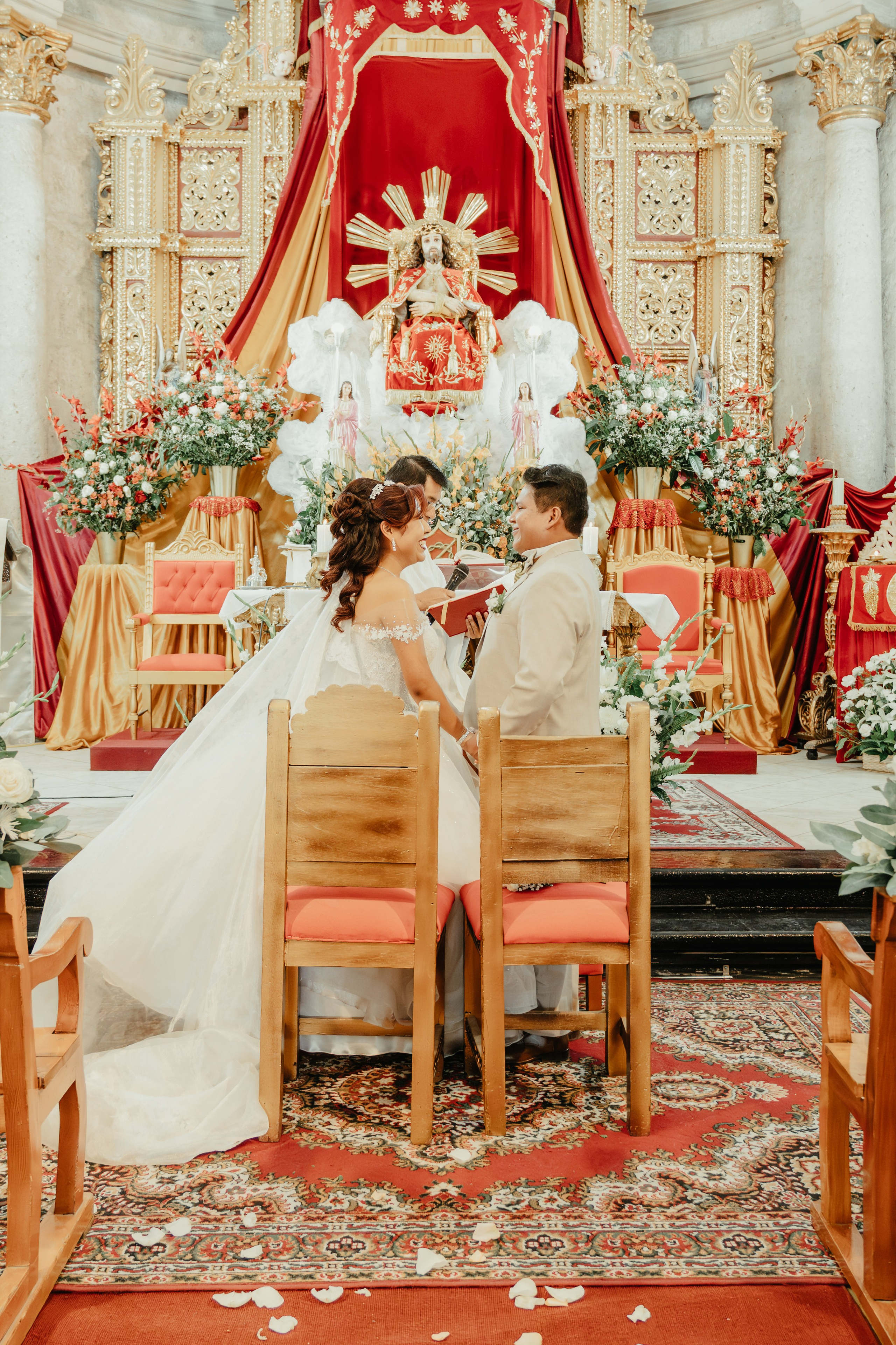 VANESSA + FRANKLIN BODA RELIGIOSA. Studio KVTA | Fotografía y Video de Bodas en Arequipa