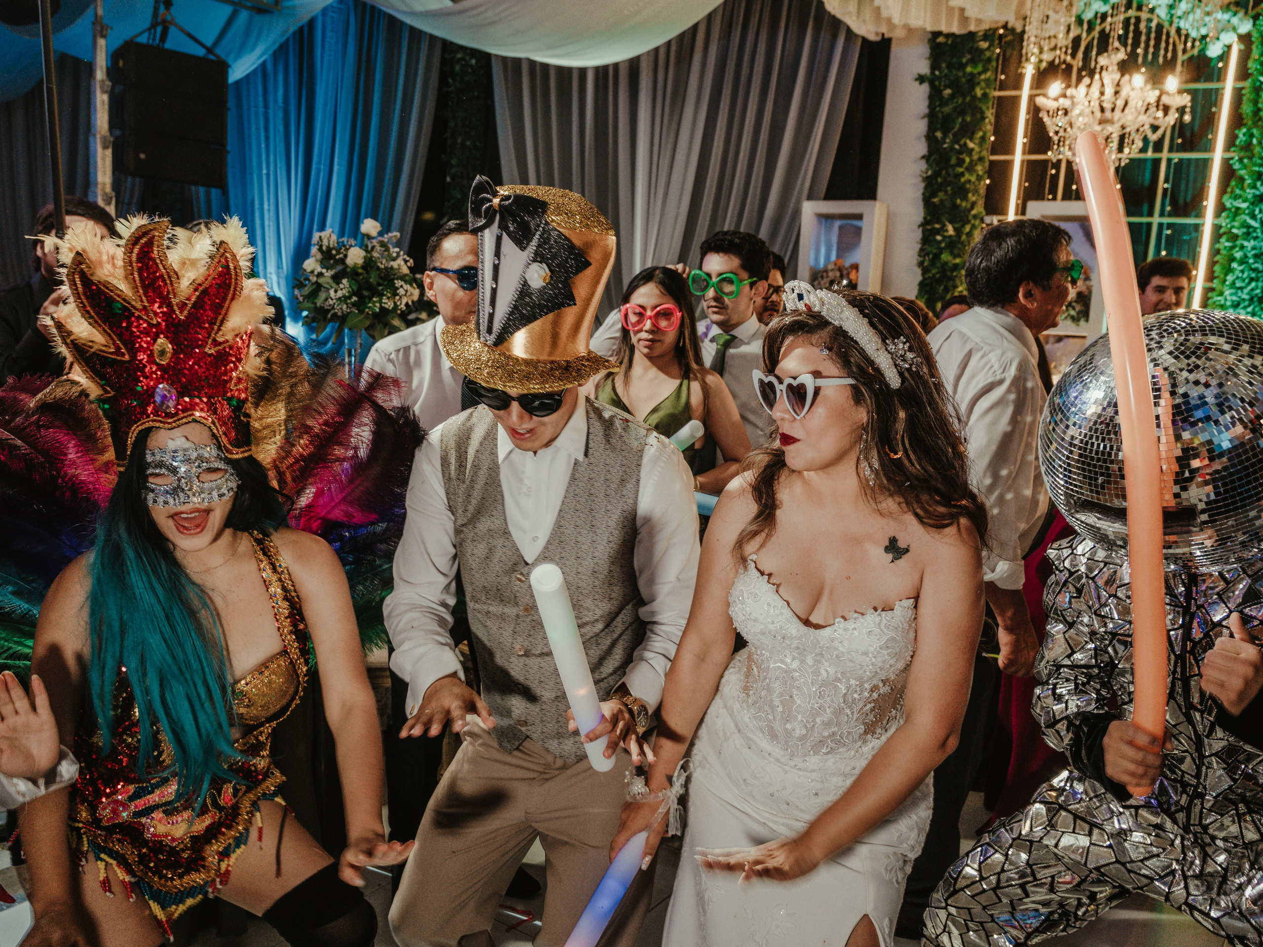 CARLA Y MARIO BODA RELIGIOSA. Studio KVTA | Fotografía y Video de Bodas en Arequipa