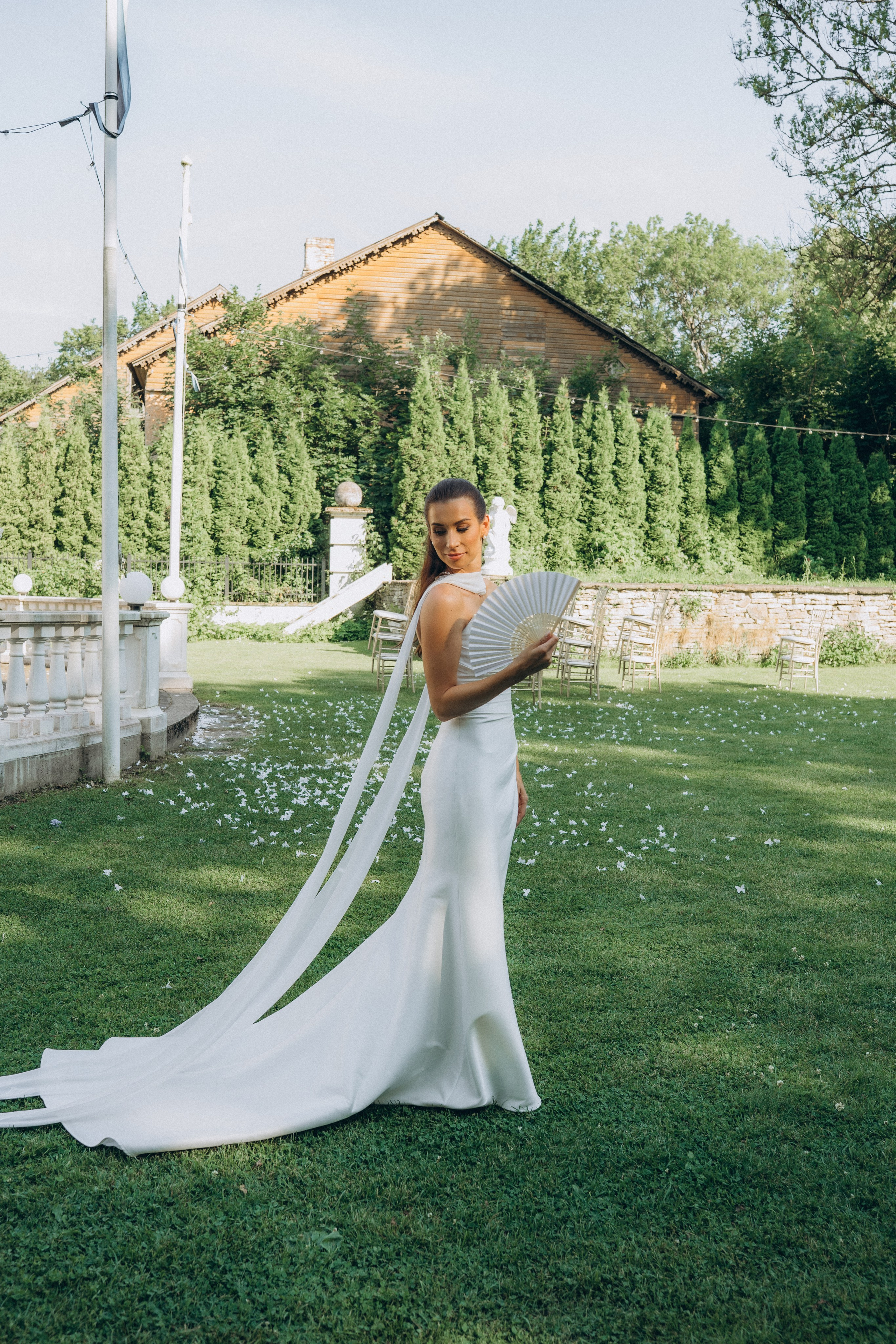 D&S. Victoria Olonen – Cinematic Portrait Artist | Helsinki & Europe