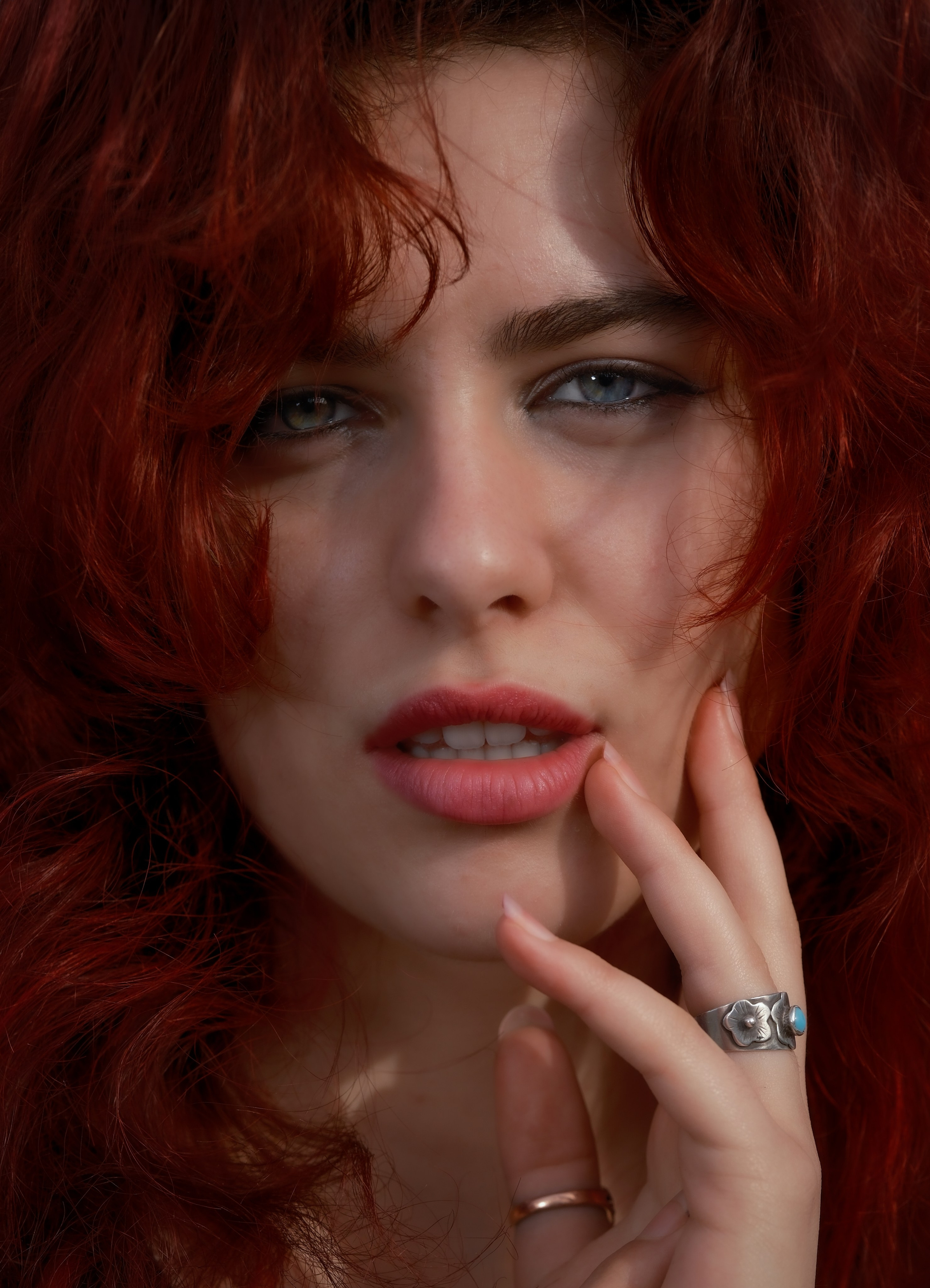 Katie Bassanesi. Glow Pixel