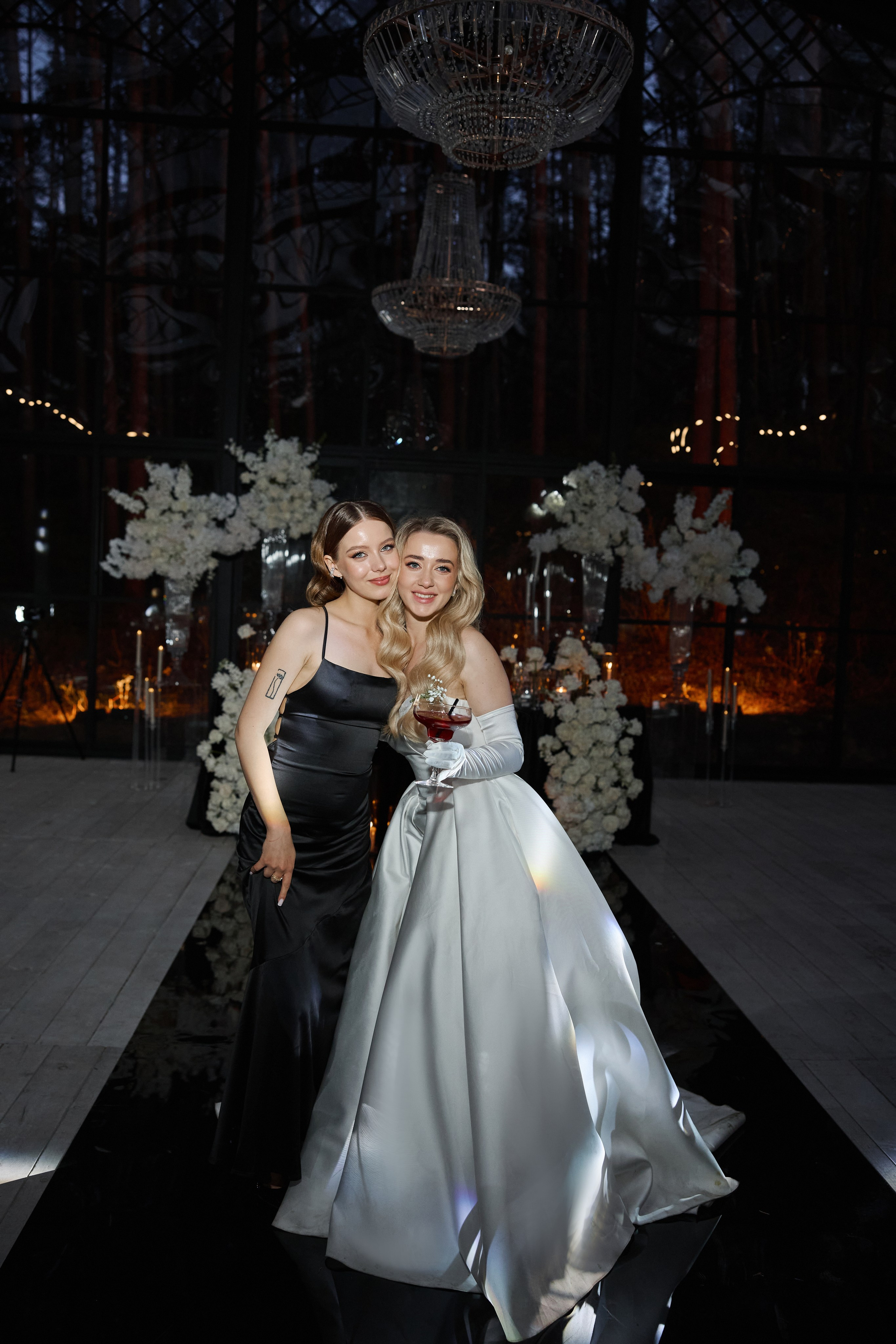 Natalia & Roman. Dworek przy lesie. Fotograf ślubny i rodzinny w Krakowie Yana Klymova