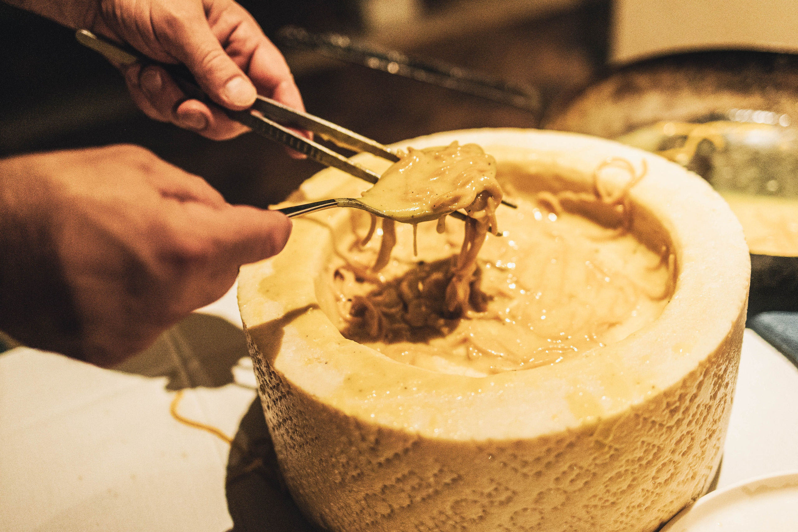 Sara + Jarrad. True Story Photography