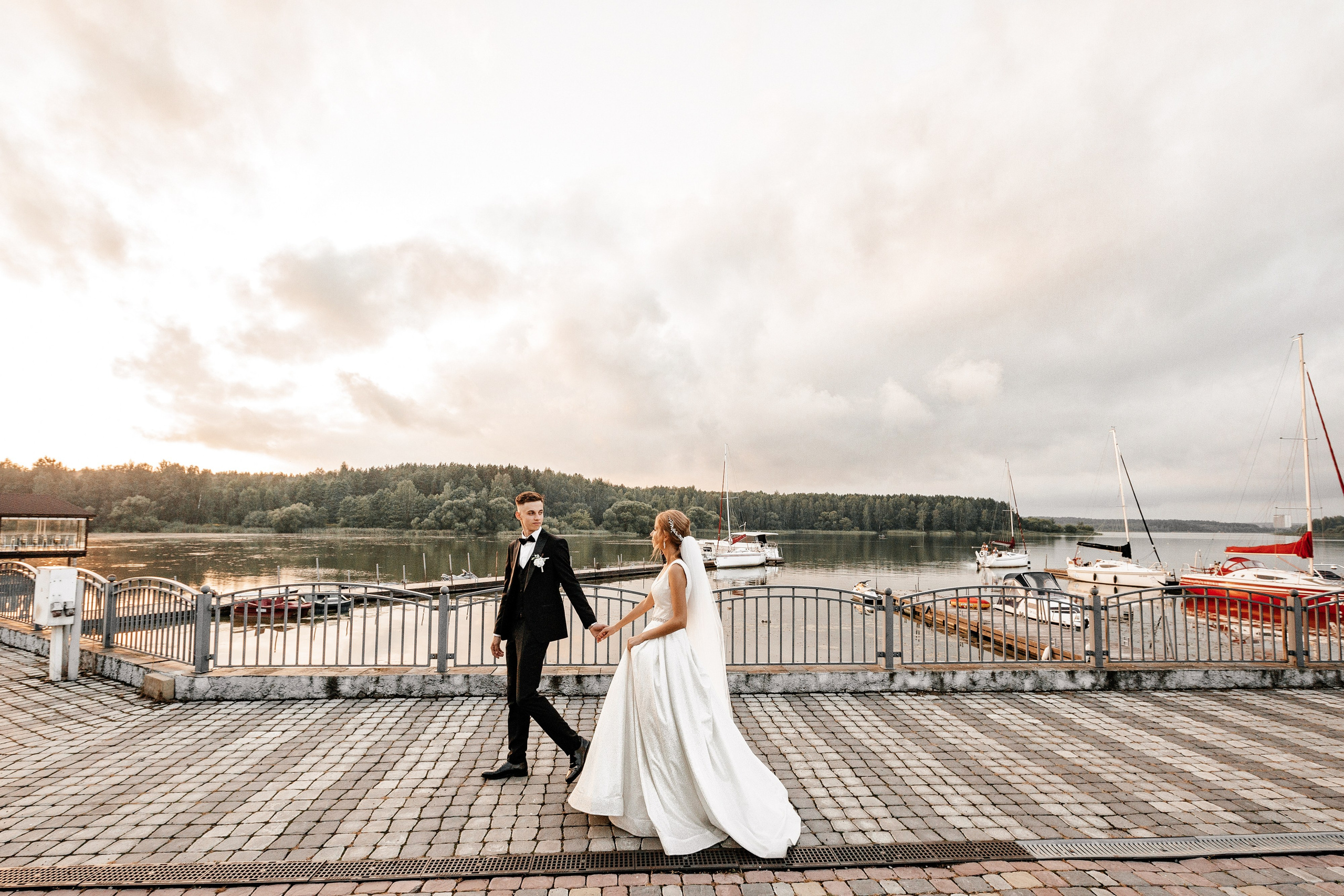 Evgeniy & Mariya. Destination wedding and fashion photographer in Riga Igor Davidovich