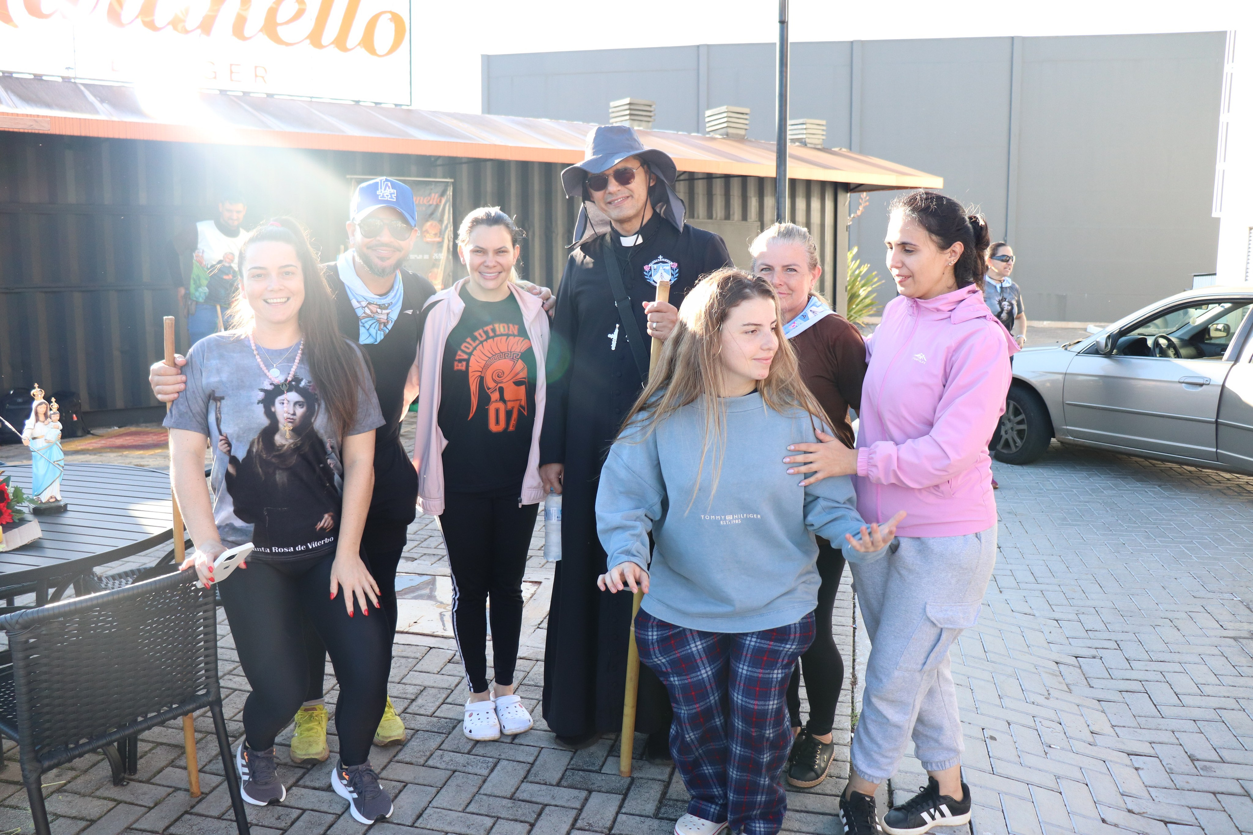 Peregrinação Nossa Senhora de Belém. Handa Produções