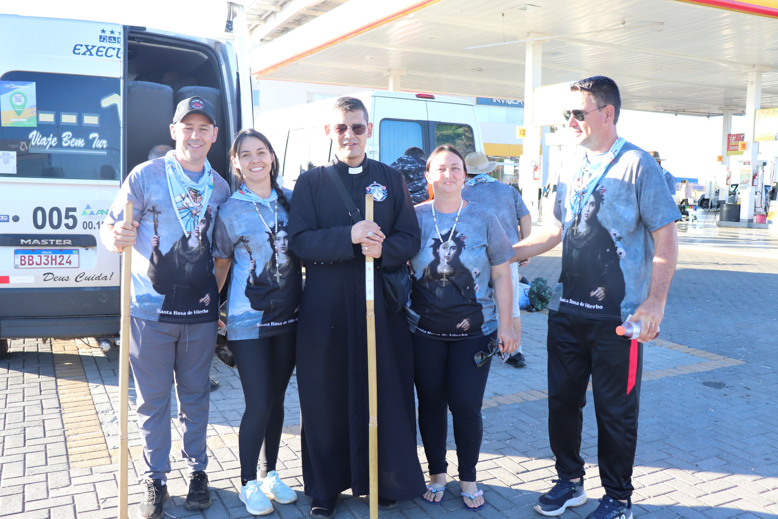 Peregrinação Nossa Senhora de Belém. Handa Produções