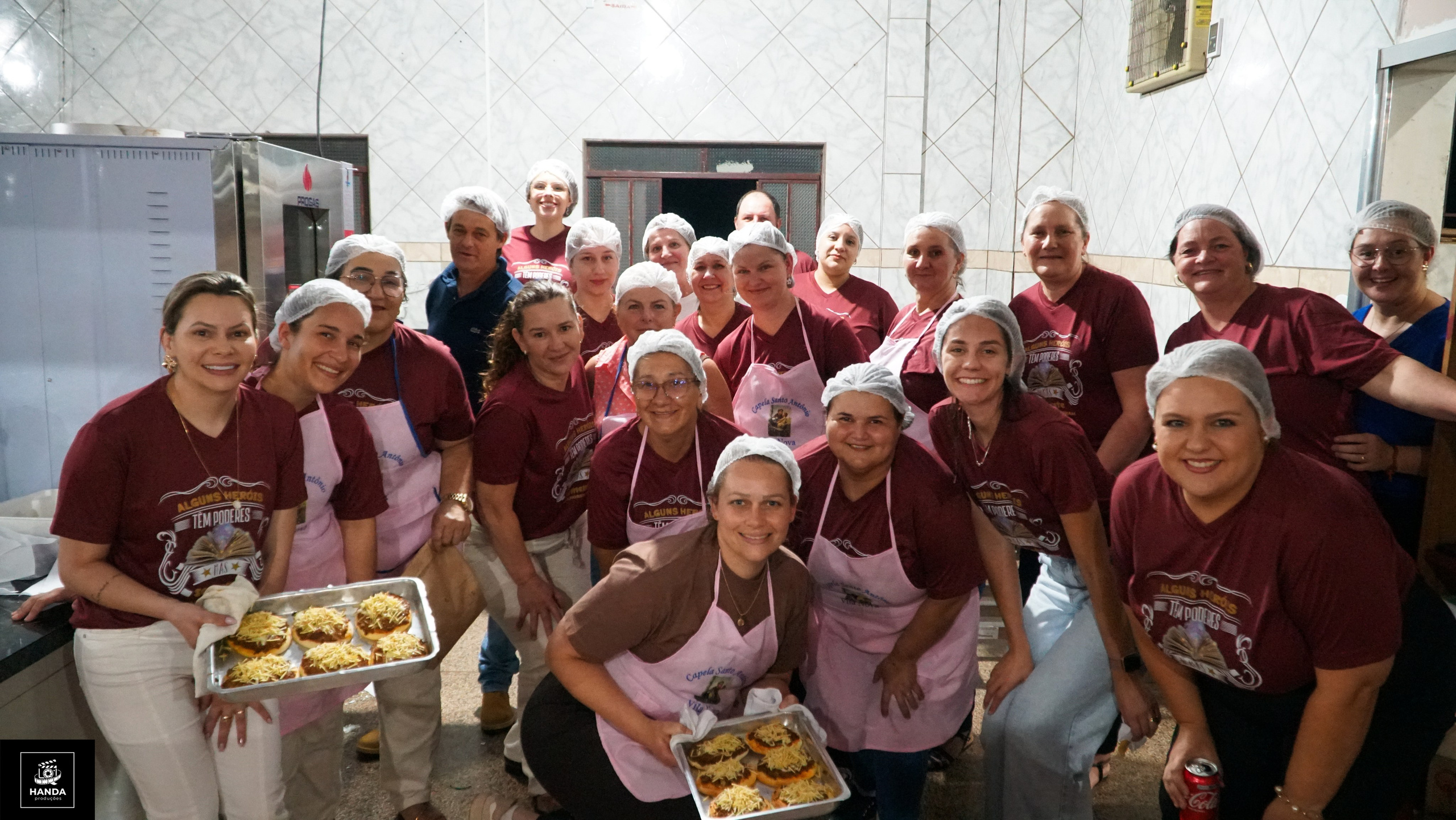 Noite autógrafos colégio Aurélio Buarque de Holanda. Handa Produções