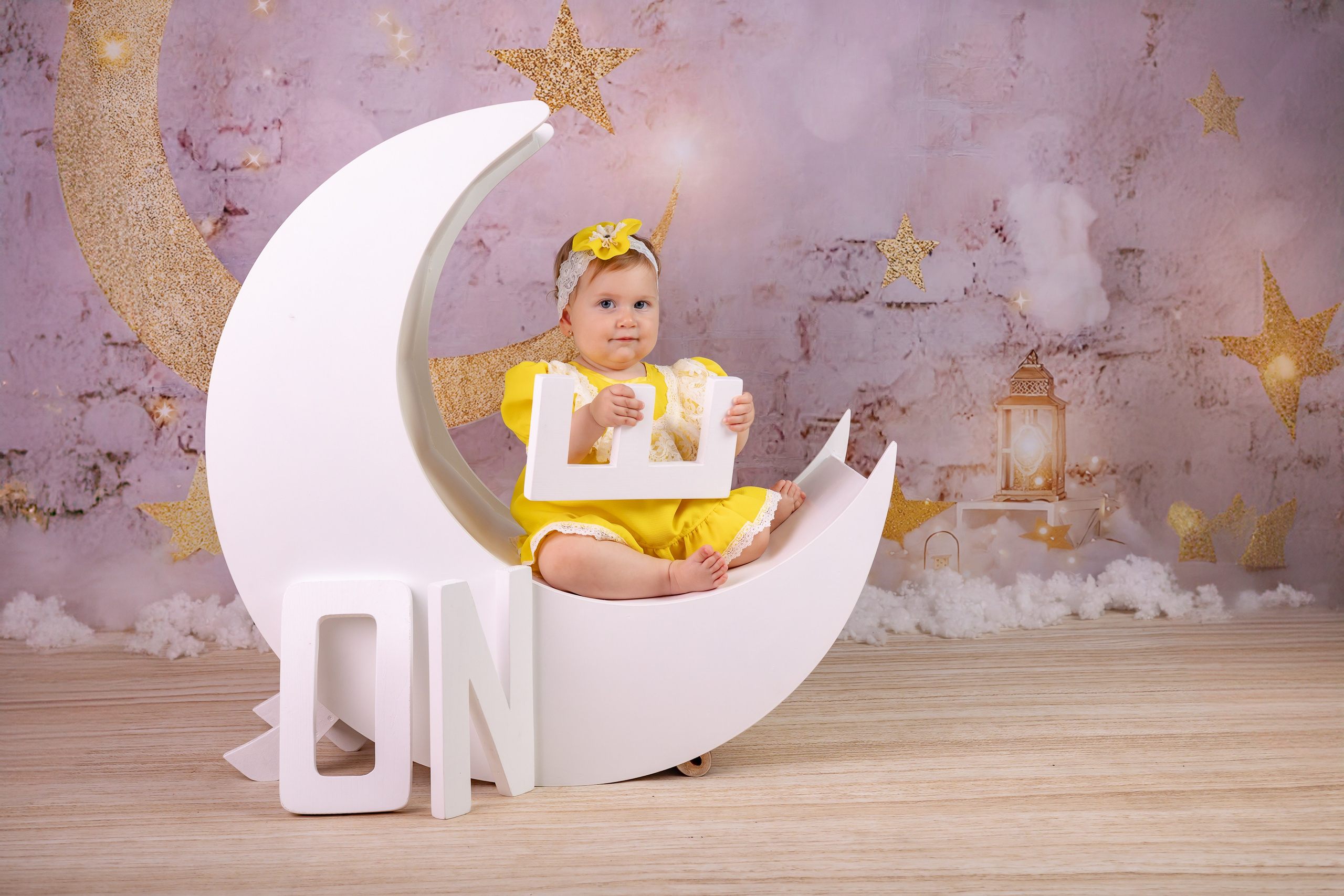 STUDIO. FOTOGRAFUL LUI MATEI