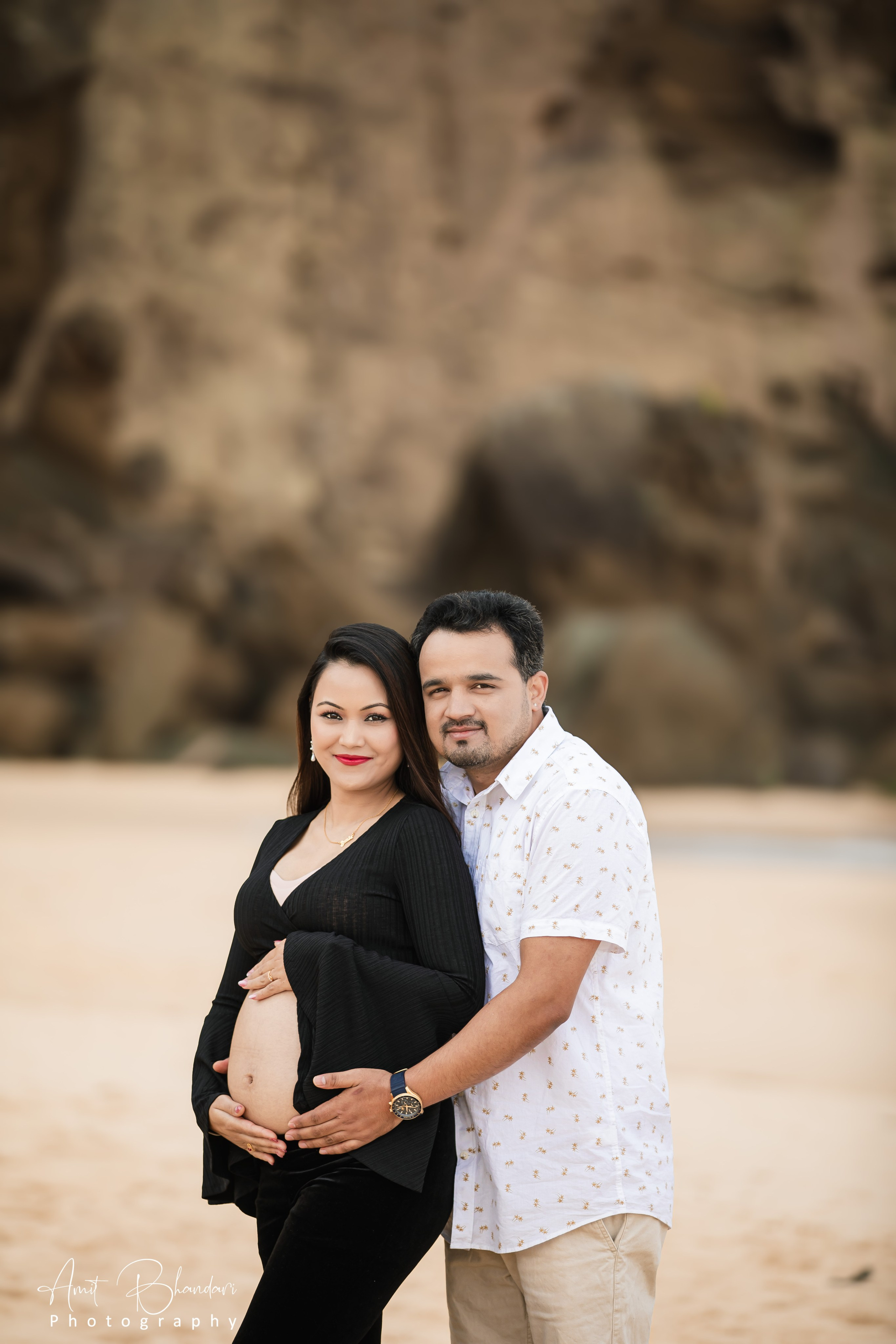 Outdoor Maternity Photoshoot. Freelance Photographer in Newcastle & Central Coast