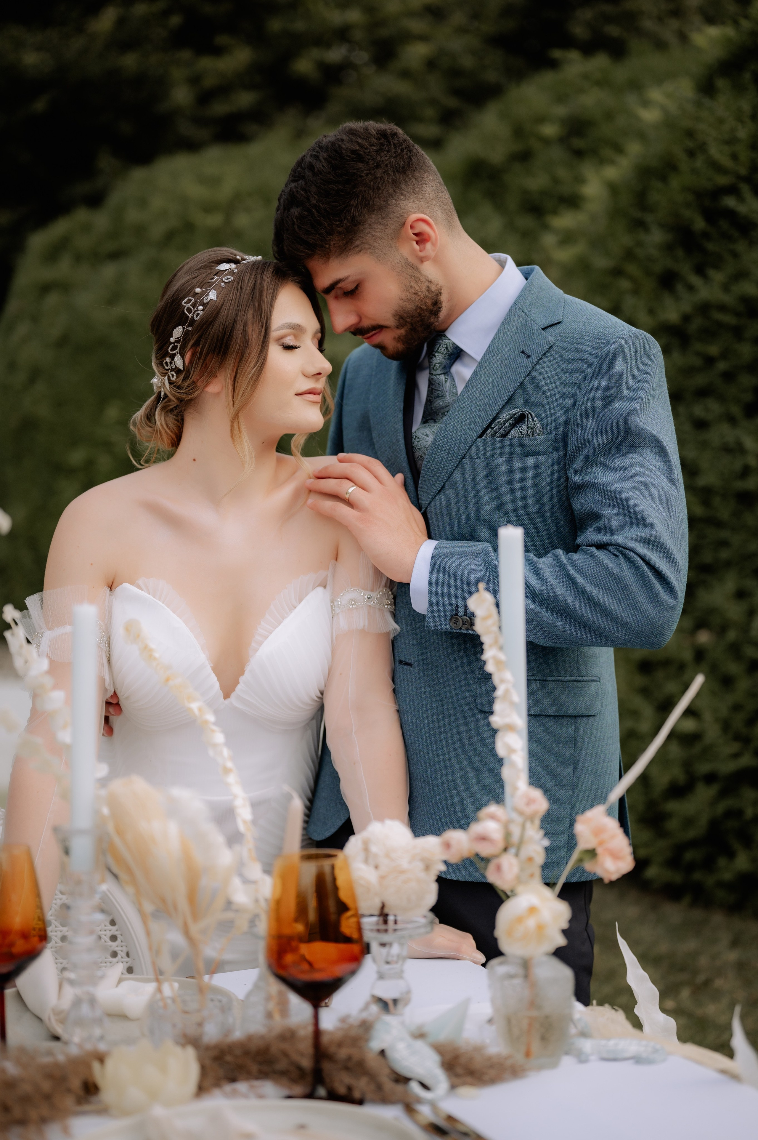 Servicii foto video profesionale de nunta, la cel mai bun pret. Proud Vision Weddings | Wedding Photography & Film — Servicii profesionale Foto Video Nunta Iasi