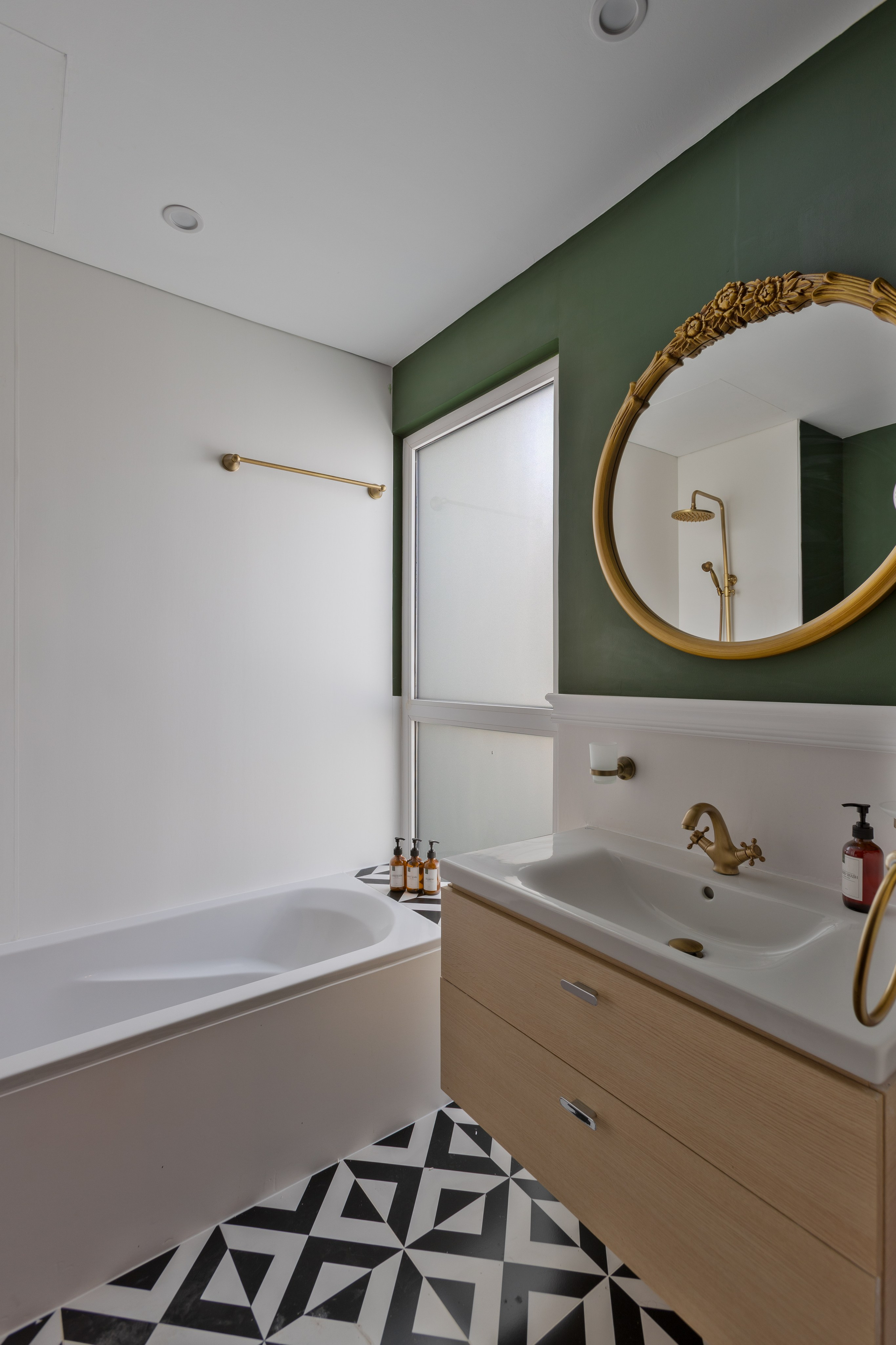 Pacifica Villa. Samy Mar Boy │Portrait, Automotive and Real Estate Photographer