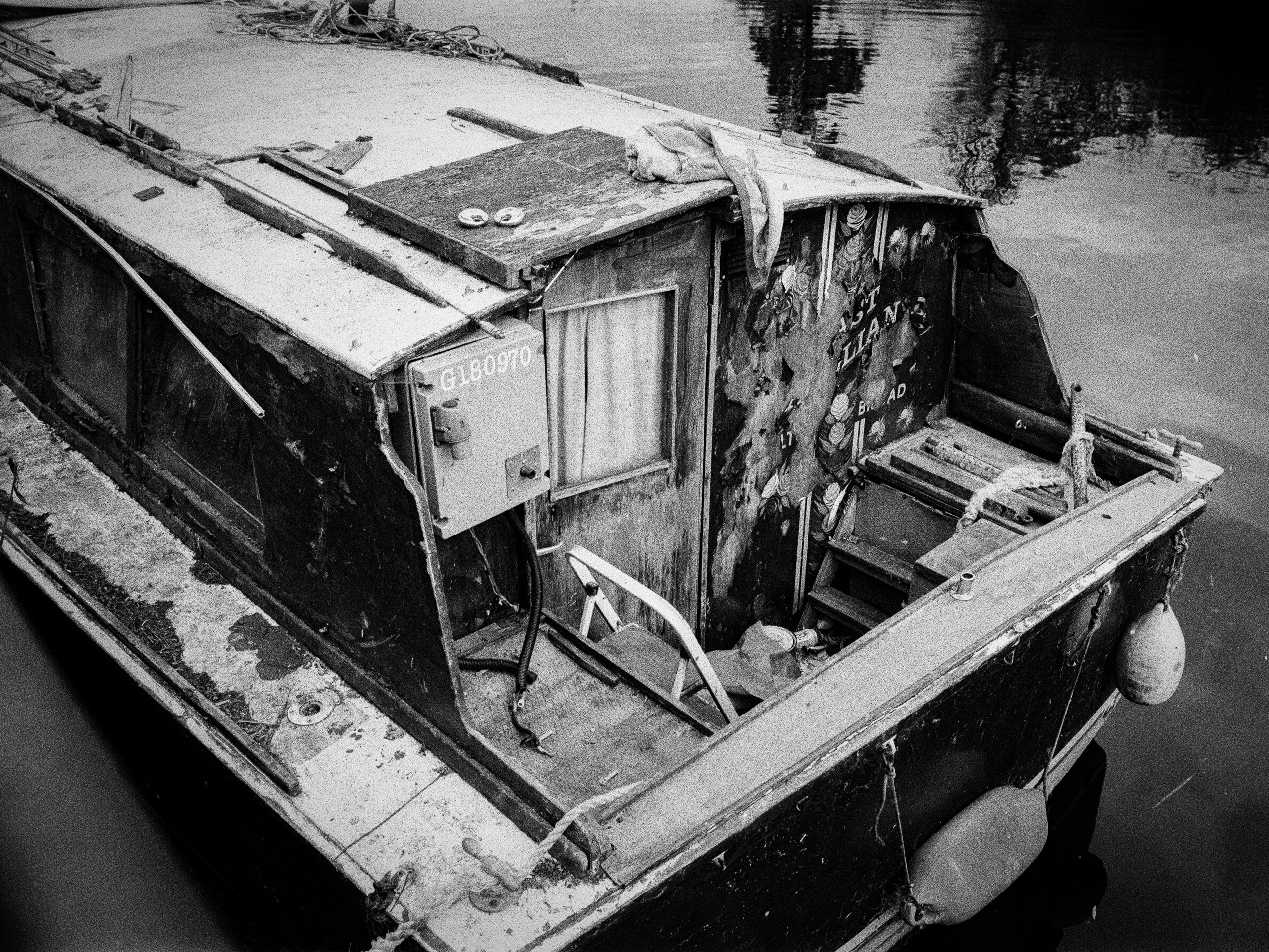 35mm vs Medium Format Film Photography: Olympus OM-2N and 120 Film. Hedley Wright Photography | East Anglia Sport, Street, Wildlife, Landscape & Astrophotography