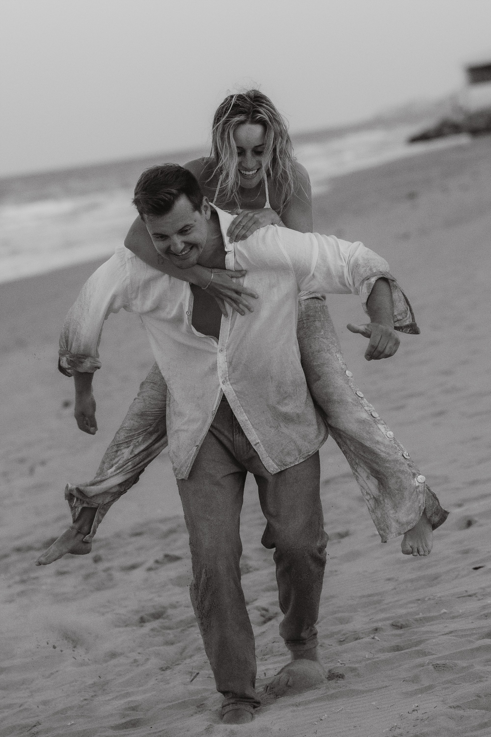 Love Story at Sunset in Torrevieja and Alicante | Romantic Photoshoot by Andrey Lukovnikov