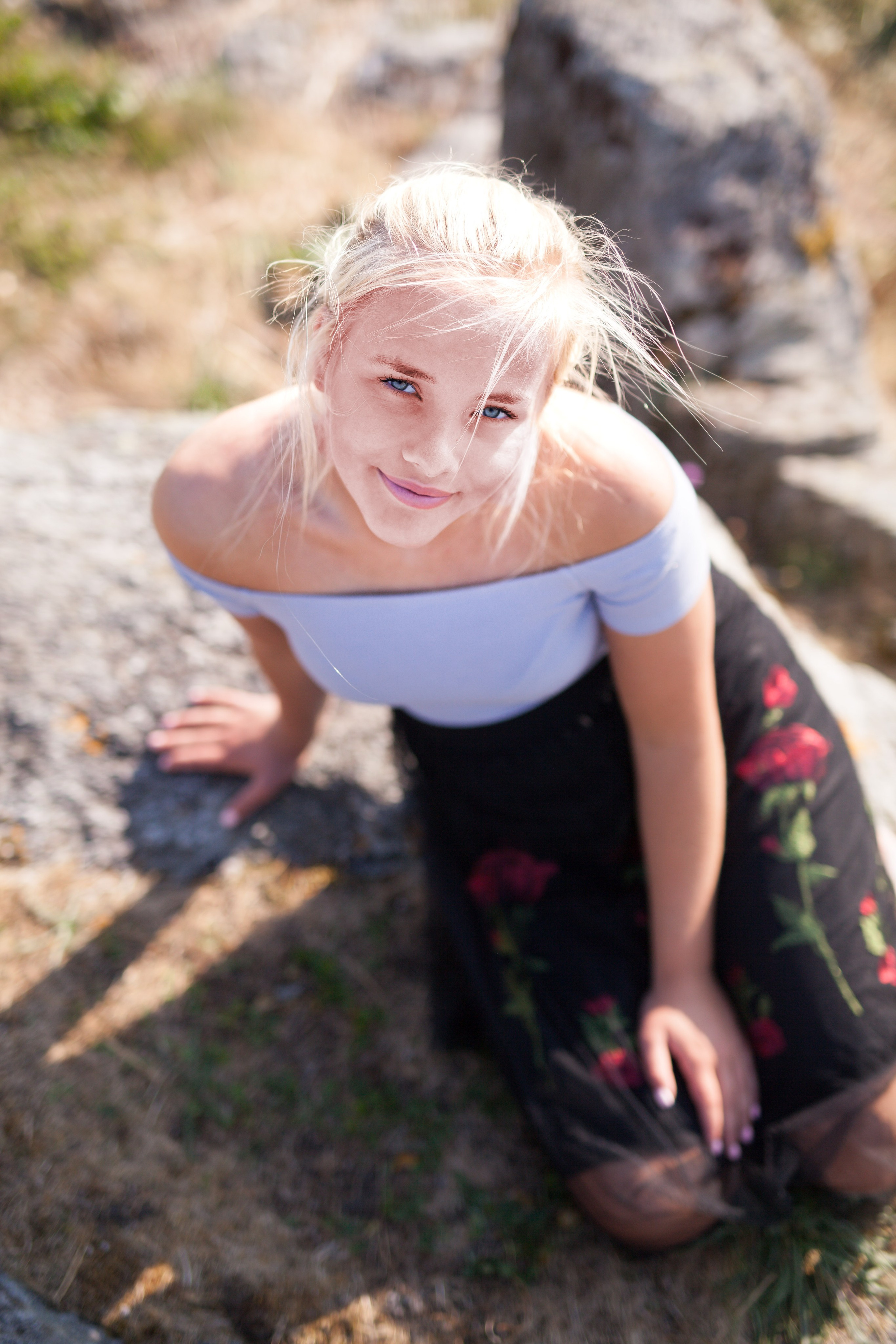 Norwegian coast. Family and real state photographer in Haugesund Dina Vikra