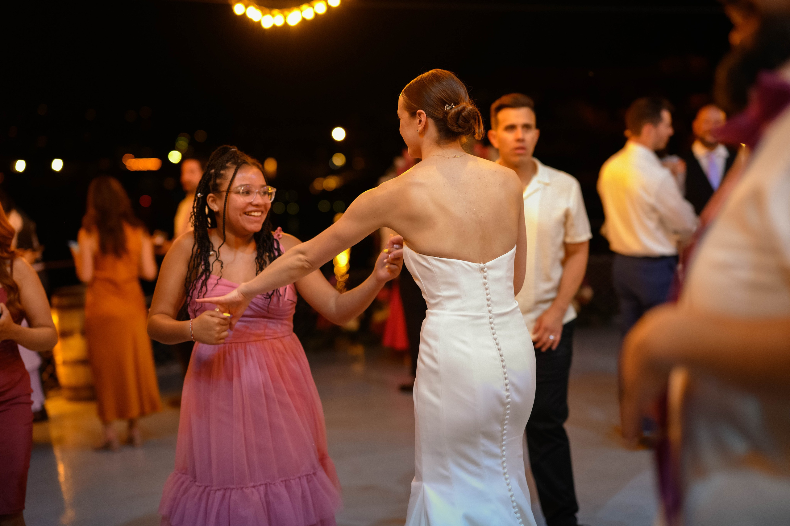 Kevin & Katie. Wedding & portrait photography in the Seattle Area. Helen Michelle photographer