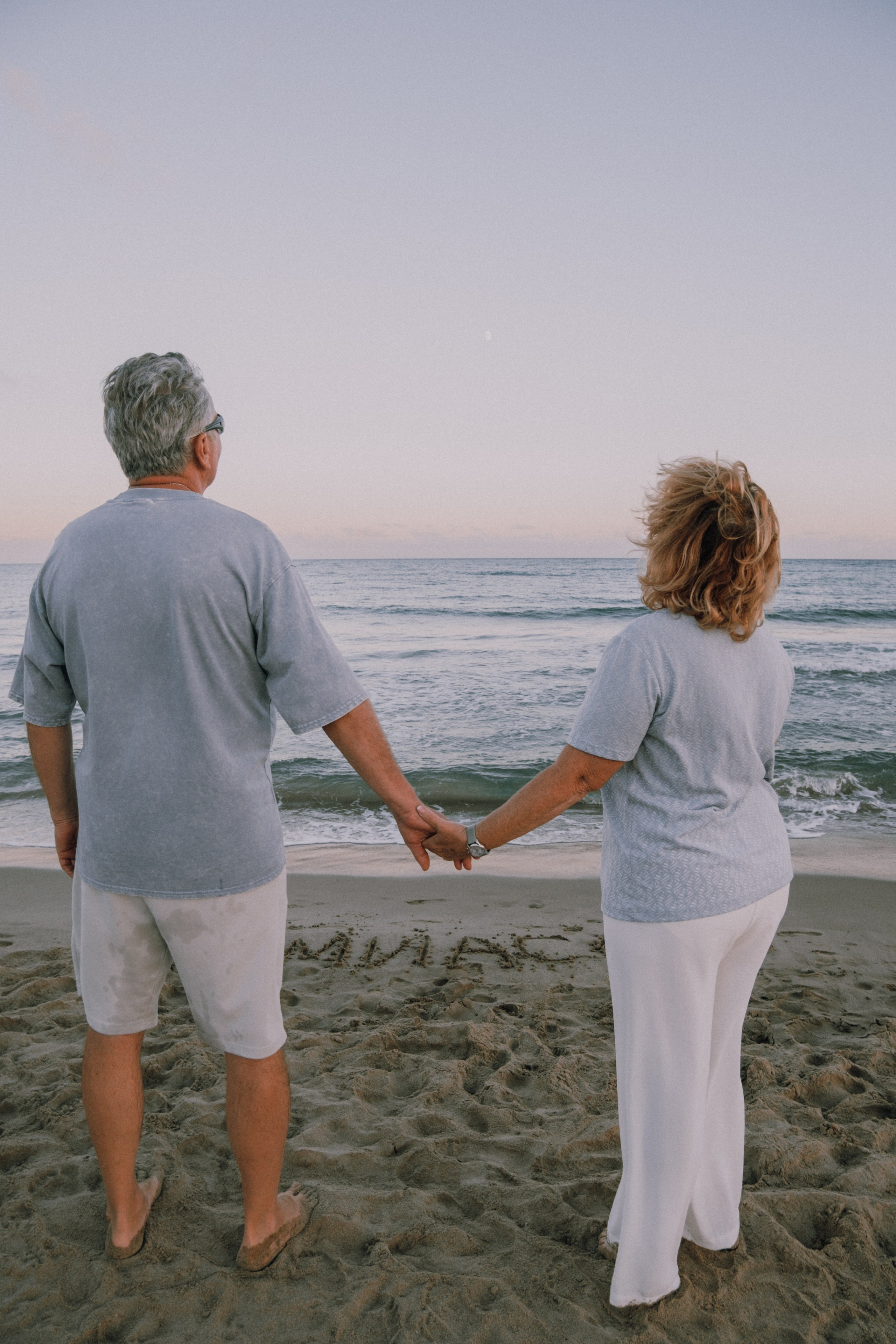 Sesión familiar en la playa. Fotografía profesional en Calafell - Elena Medvedeva