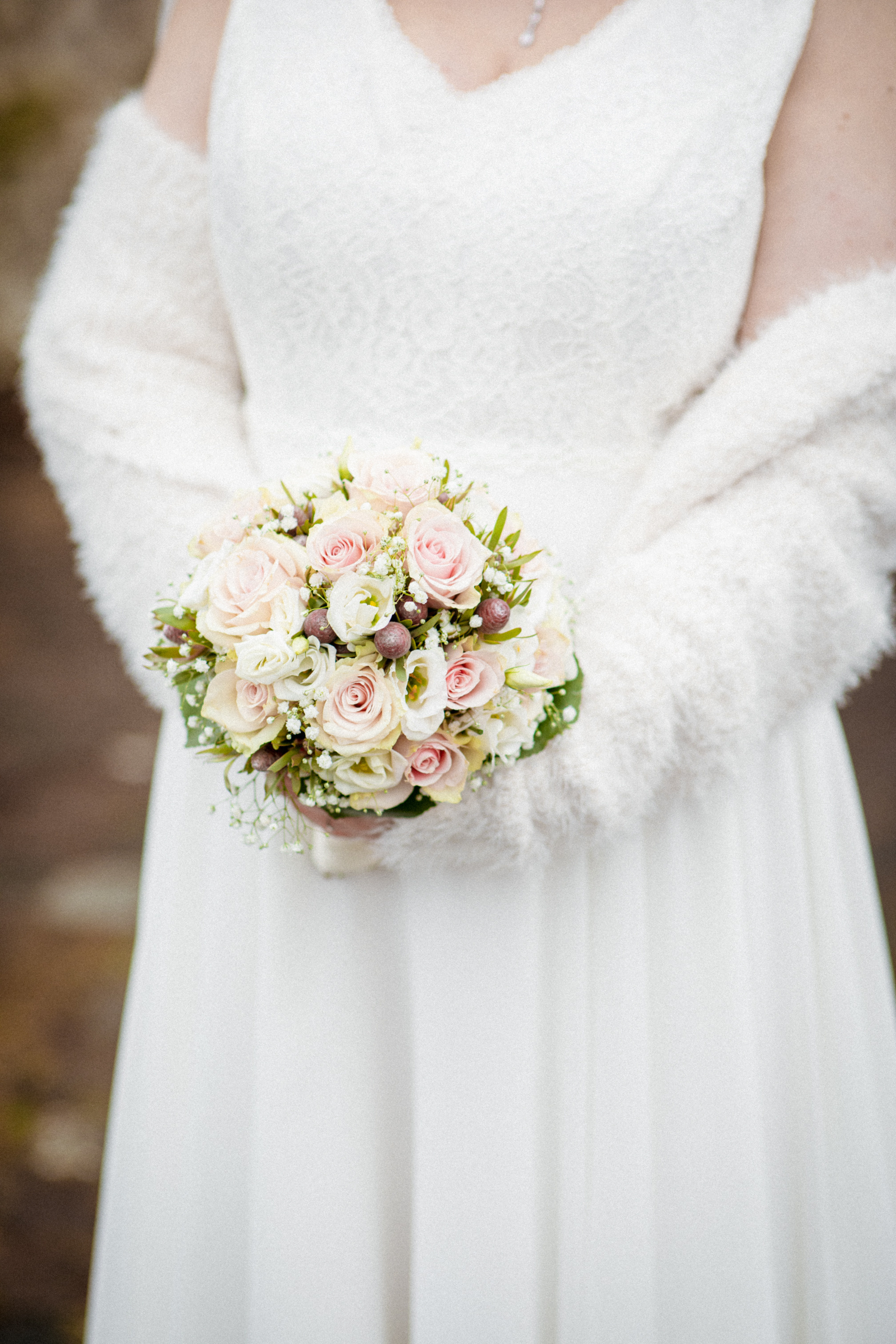 Hochzeit auf der Sparrenburg Bielefeld & Altes Rathaus – Natürliche Hochzeitsfotos & Emotionale Reportagen. Hochzeitsfotografin in Gütersloh | Authentische Hochzeitsreportagen | TK Photographie
