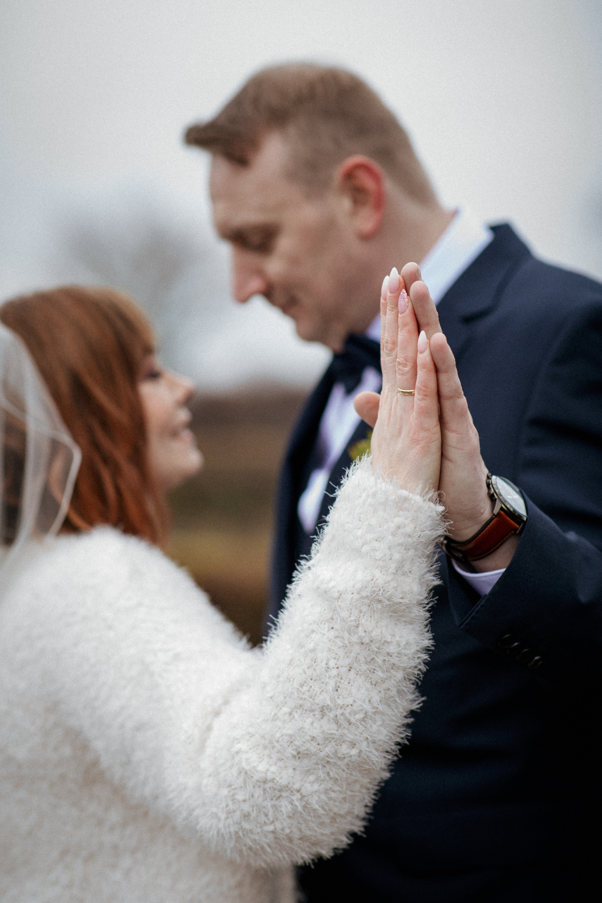 Hochzeit auf der Sparrenburg Bielefeld & Altes Rathaus – Natürliche Hochzeitsfotos & Emotionale Reportagen. Hochzeitsfotografin in Gütersloh | Authentische Hochzeitsreportagen | TK Photographie